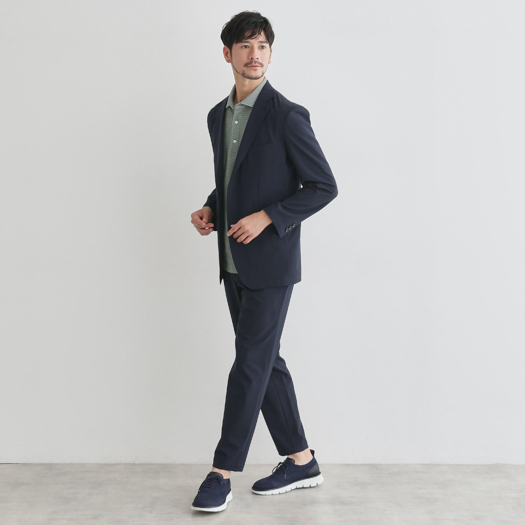 TAKEO KIKUCHI「【LIMITED】吸水速乾セットアップ／背抜きジャケット＆イージーパンツ」|スーツ|