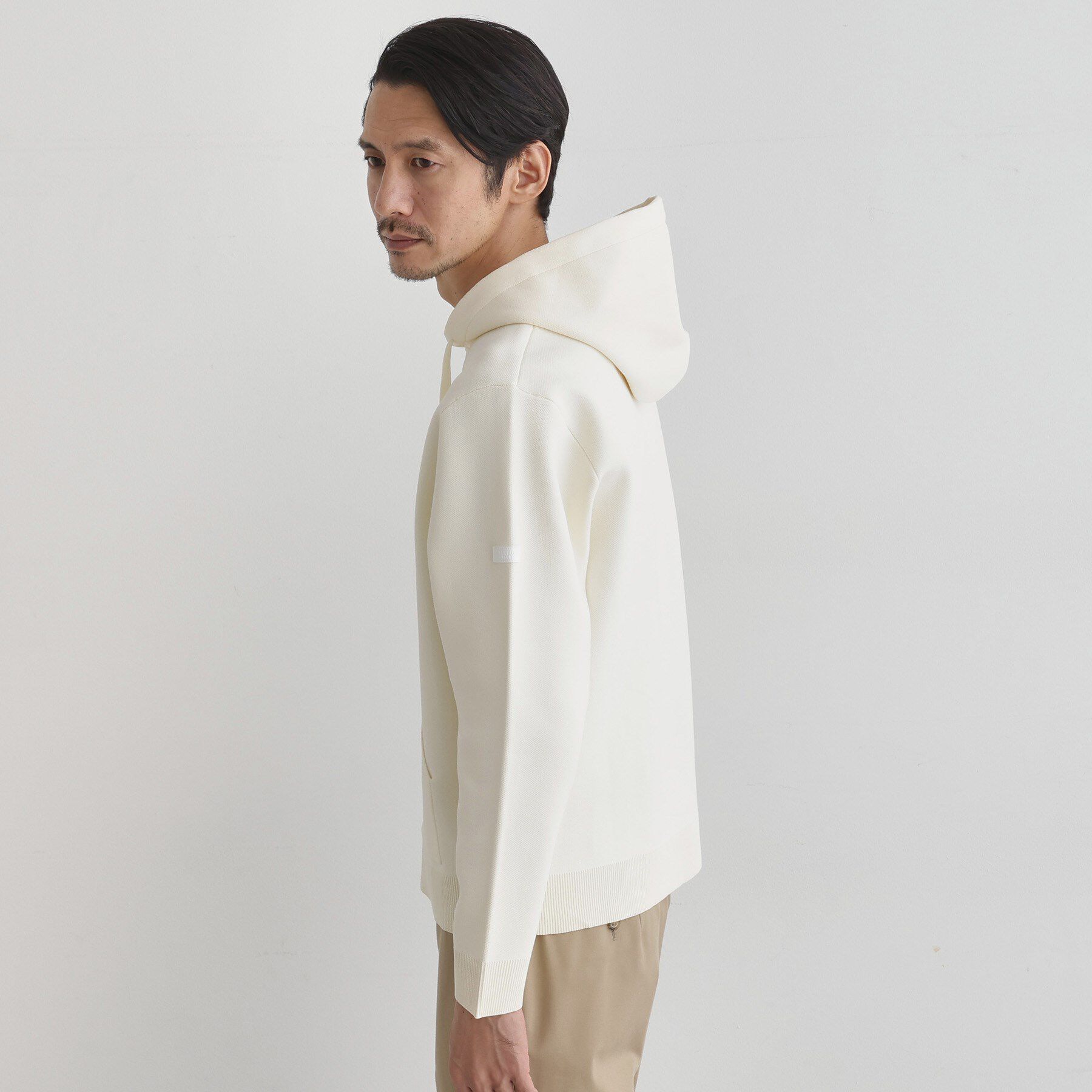 TAKEO KIKUCHI「スポンディッシュ プルオーバー ニットパーカ」|ニット・セーター|