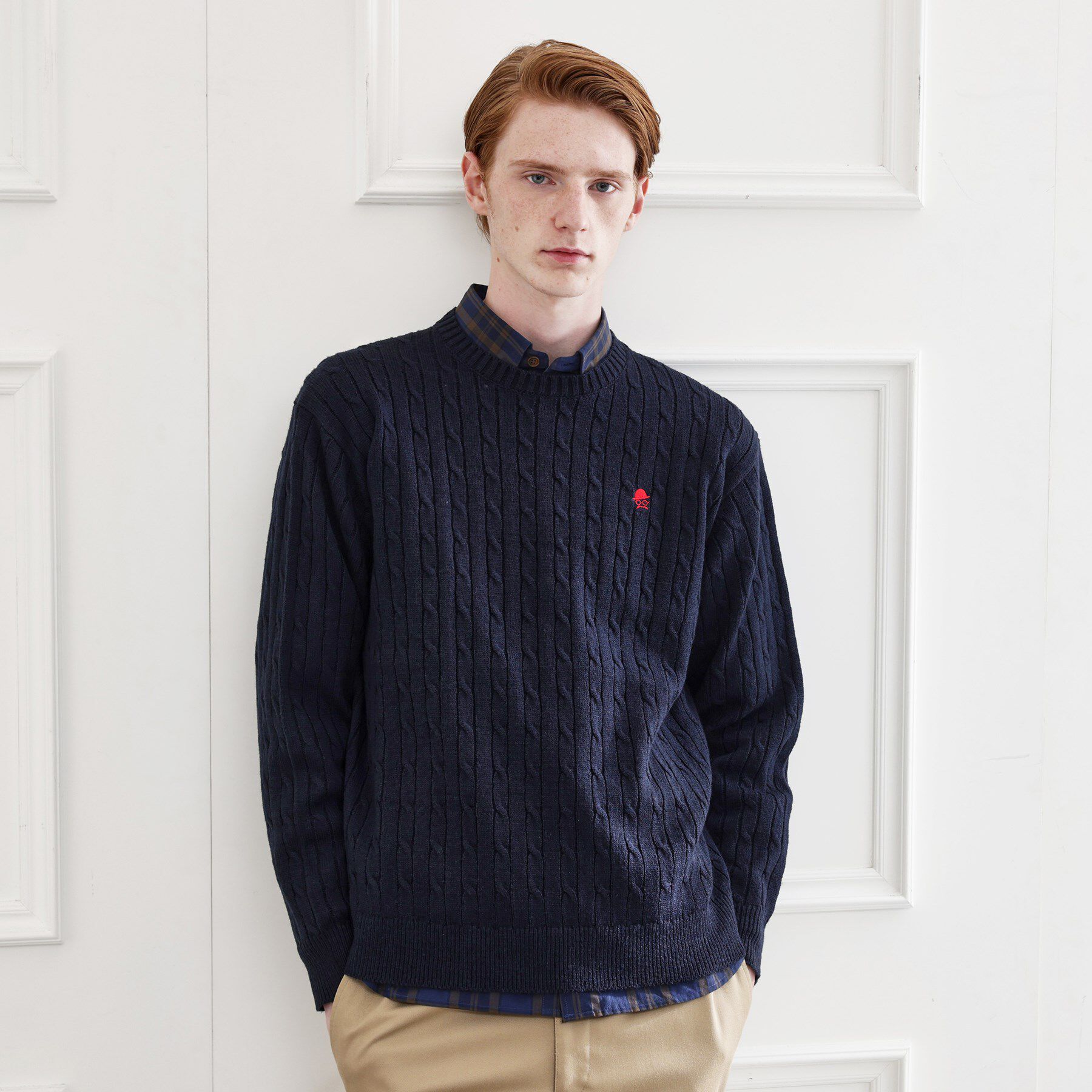 TAKEO KIKUCHI「【LIMITED】ワンポイント刺繍ケーブルニット」|ニット・セーター|ブルー(093)