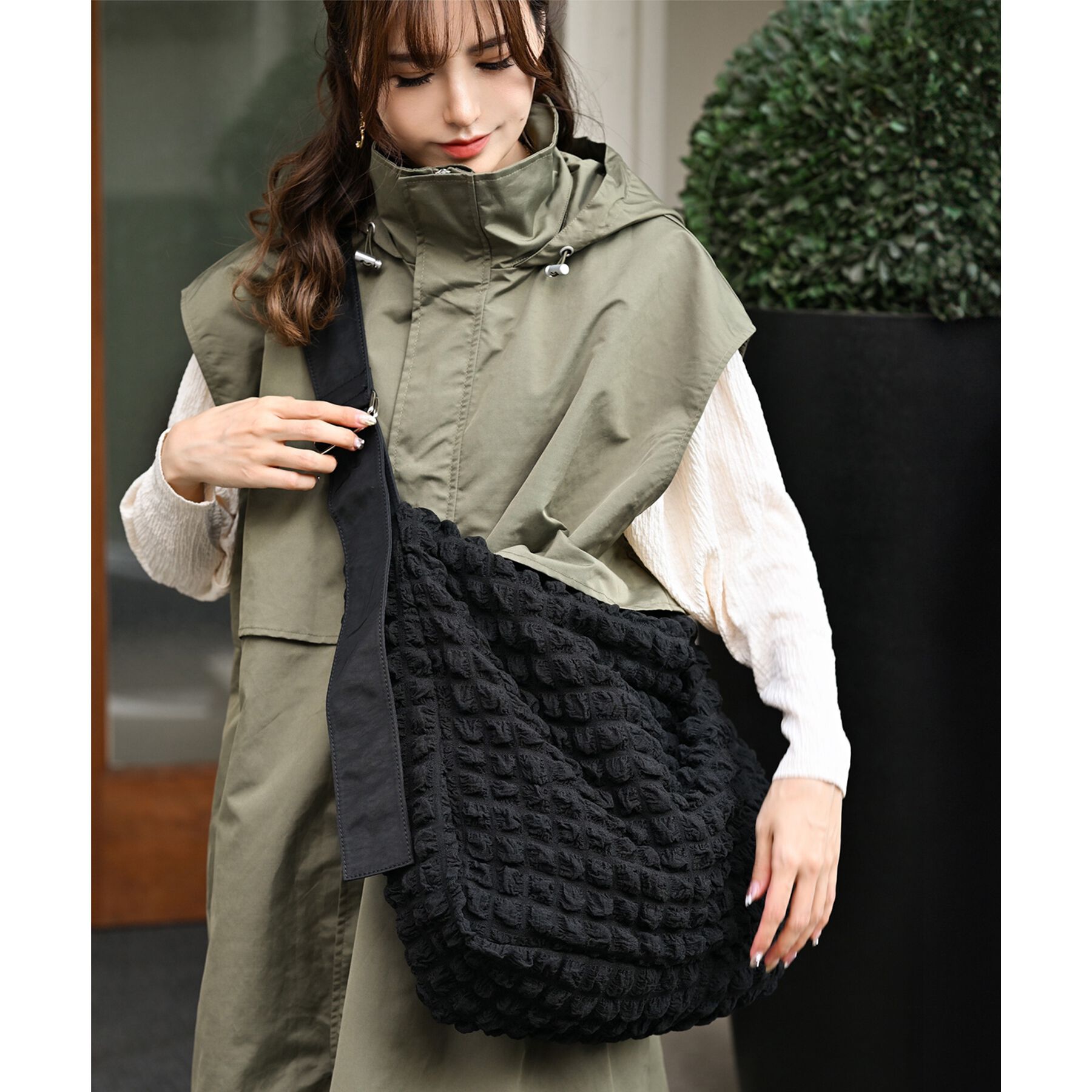 tk.TAKEO KIKUCHI「ビッグショルダーバッグ」|ショルダー・メッセンジャー|