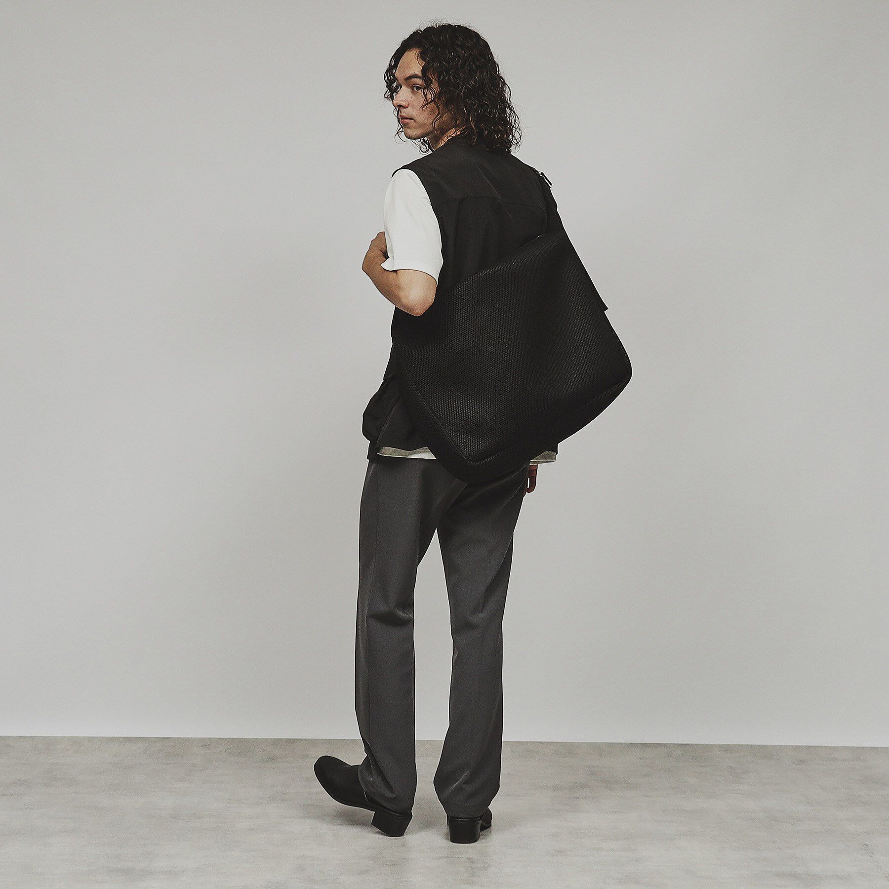 tk.TAKEO KIKUCHI「ビッグショルダーバッグ」|ショルダー・メッセンジャー|