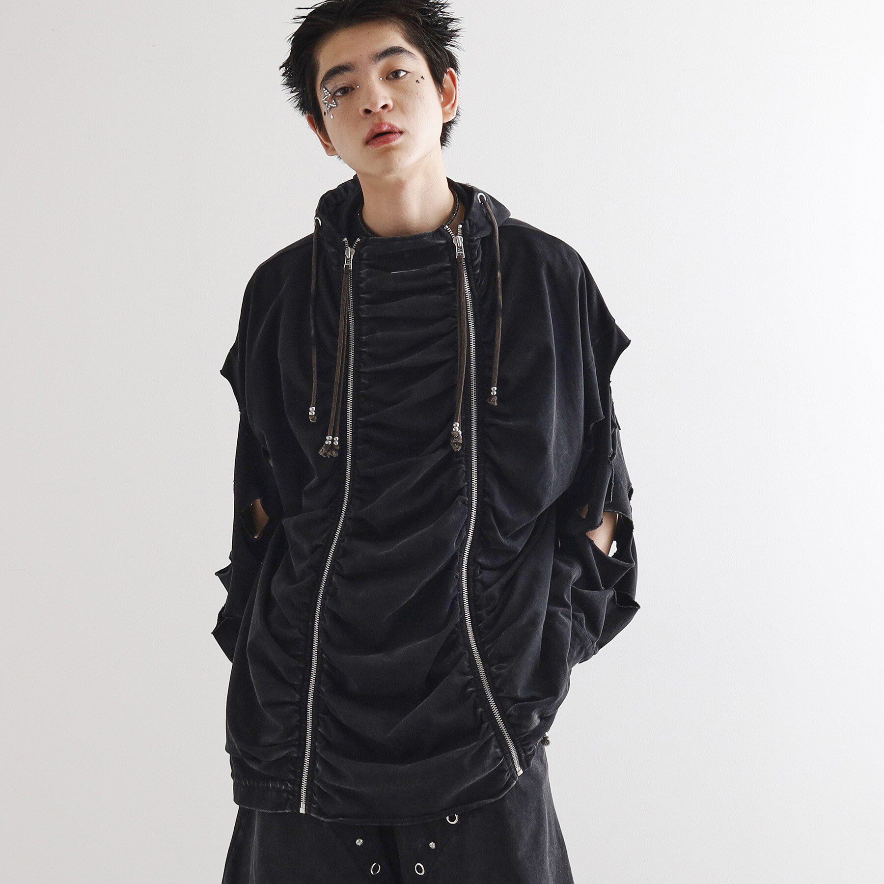 tk.TAKEO KIKUCHI「K&rsquo;PJT by AOI 『Lightweight Parka』」|パーカー|ブラック(019)