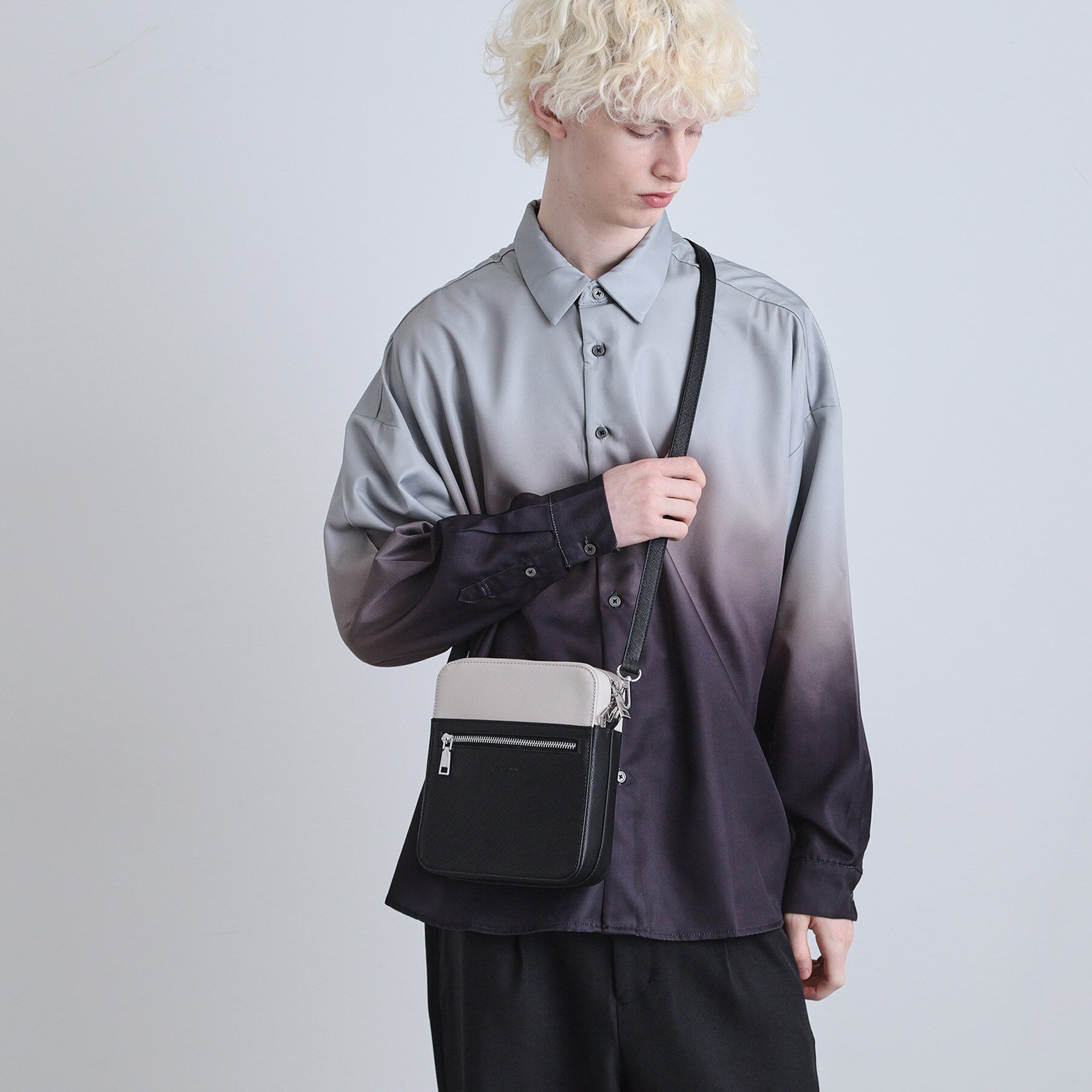 tk.TAKEO KIKUCHI「バイカラースクエアショルダーバッグ」|ショルダー・メッセンジャー|