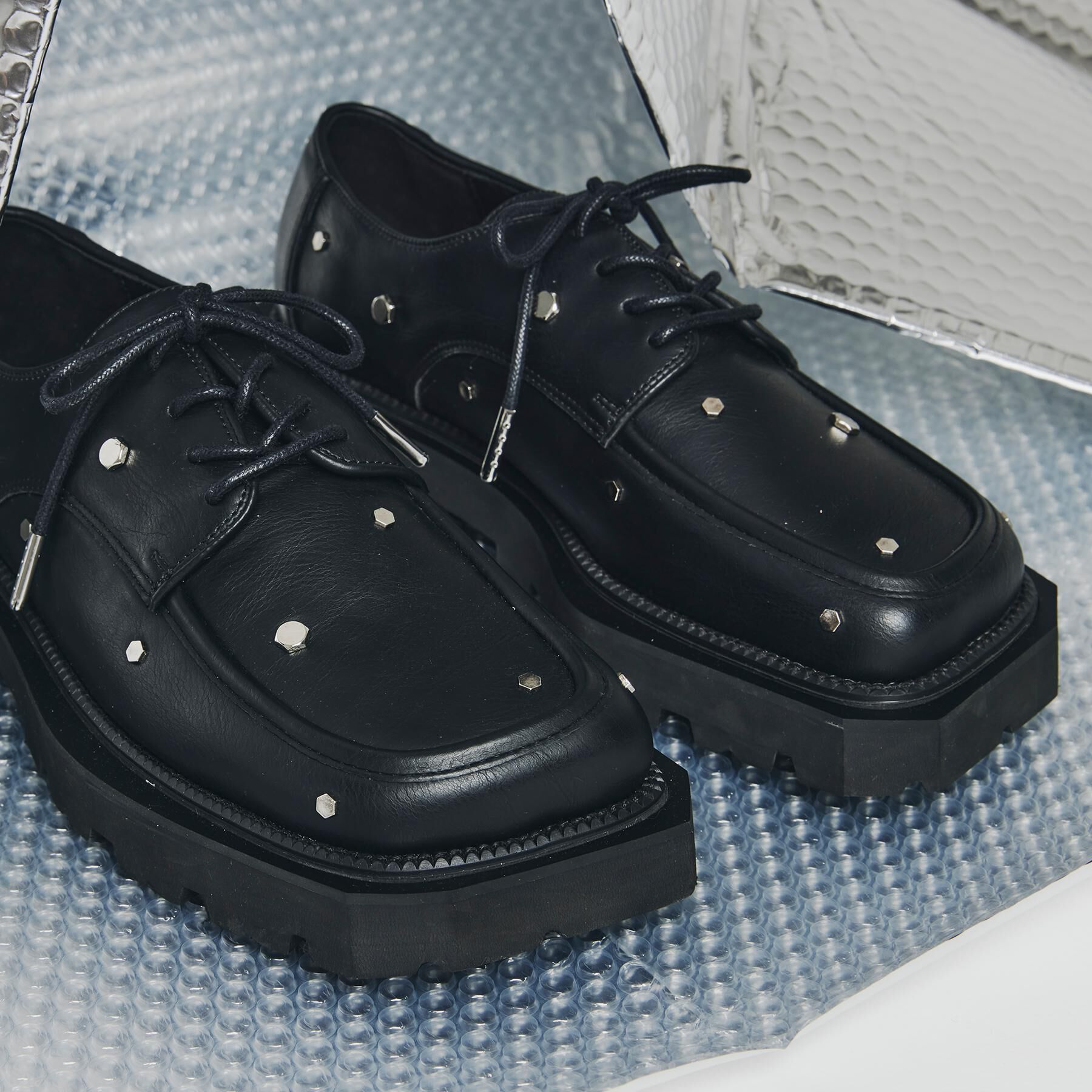 tk.TAKEO KIKUCHI「スタッズスクエアシューズ」|ビジネス・ドレスシューズ|