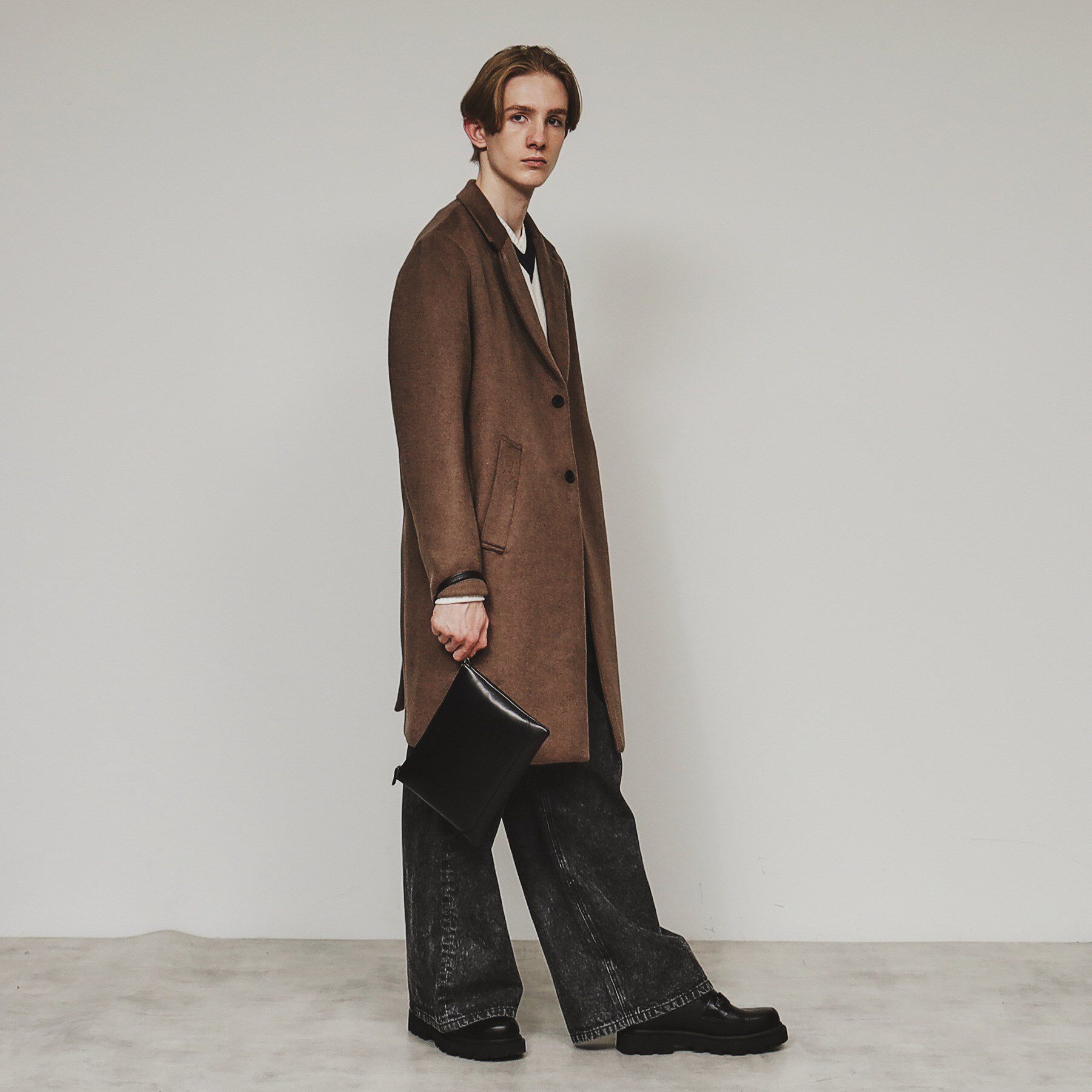 tk.TAKEO KIKUCHI「Refined Leather サコッシュ」|ショルダー・メッセンジャー|