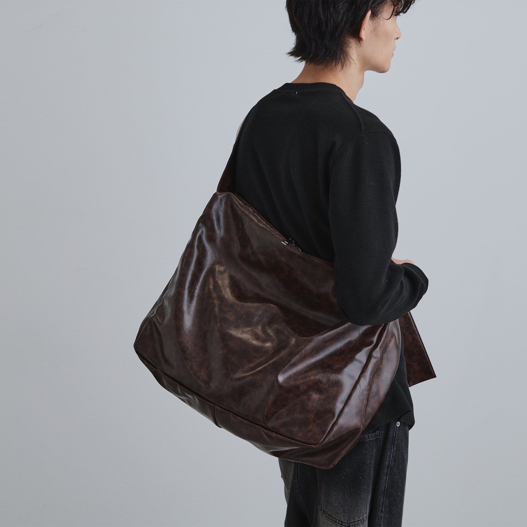 tk.TAKEO KIKUCHI「ルーズビッグショルダーバッグ／たすき掛け／ビッグ／A4サイズ収納可能」|ショルダー・メッセンジャー|