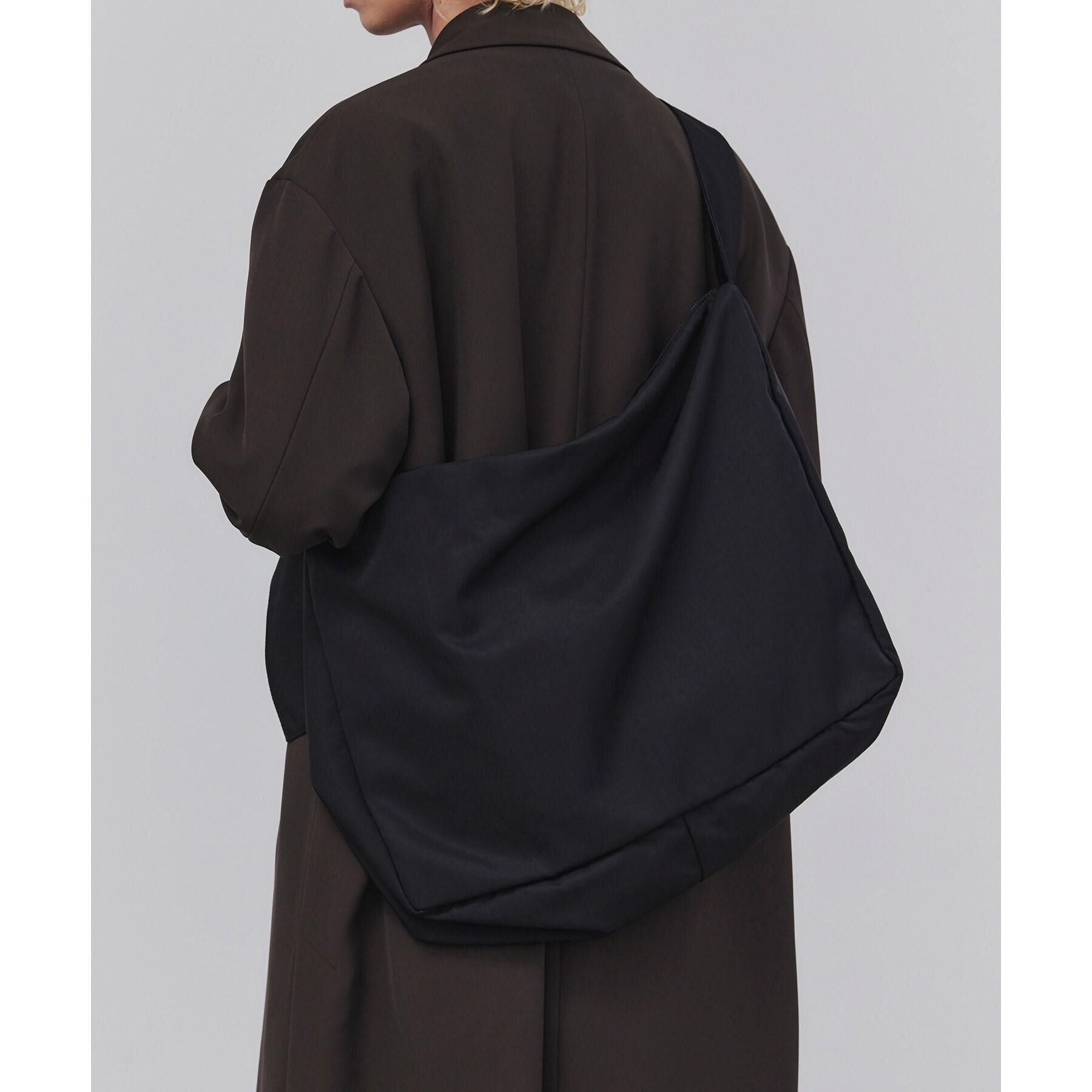 tk.TAKEO KIKUCHI「ルーズビッグショルダーバッグ／たすき掛け／ビッグ／A4サイズ収納可能」|ショルダー・メッセンジャー|