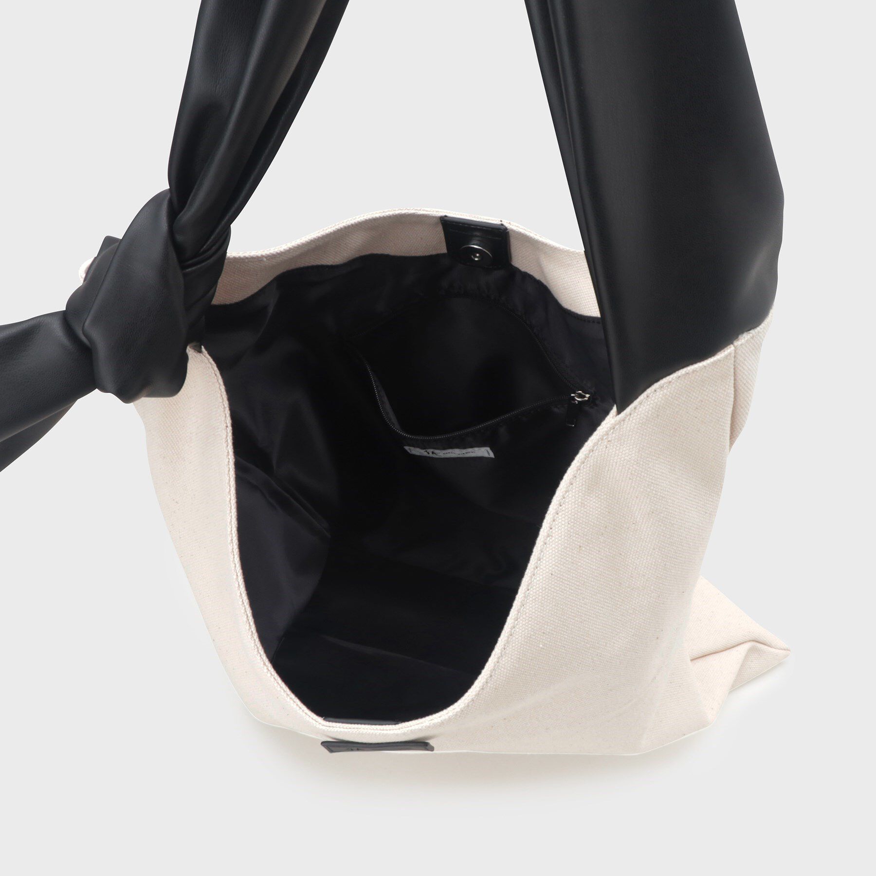 tk.TAKEO KIKUCHI「ギミックショルダーバッグ」|ショルダー・メッセンジャー|