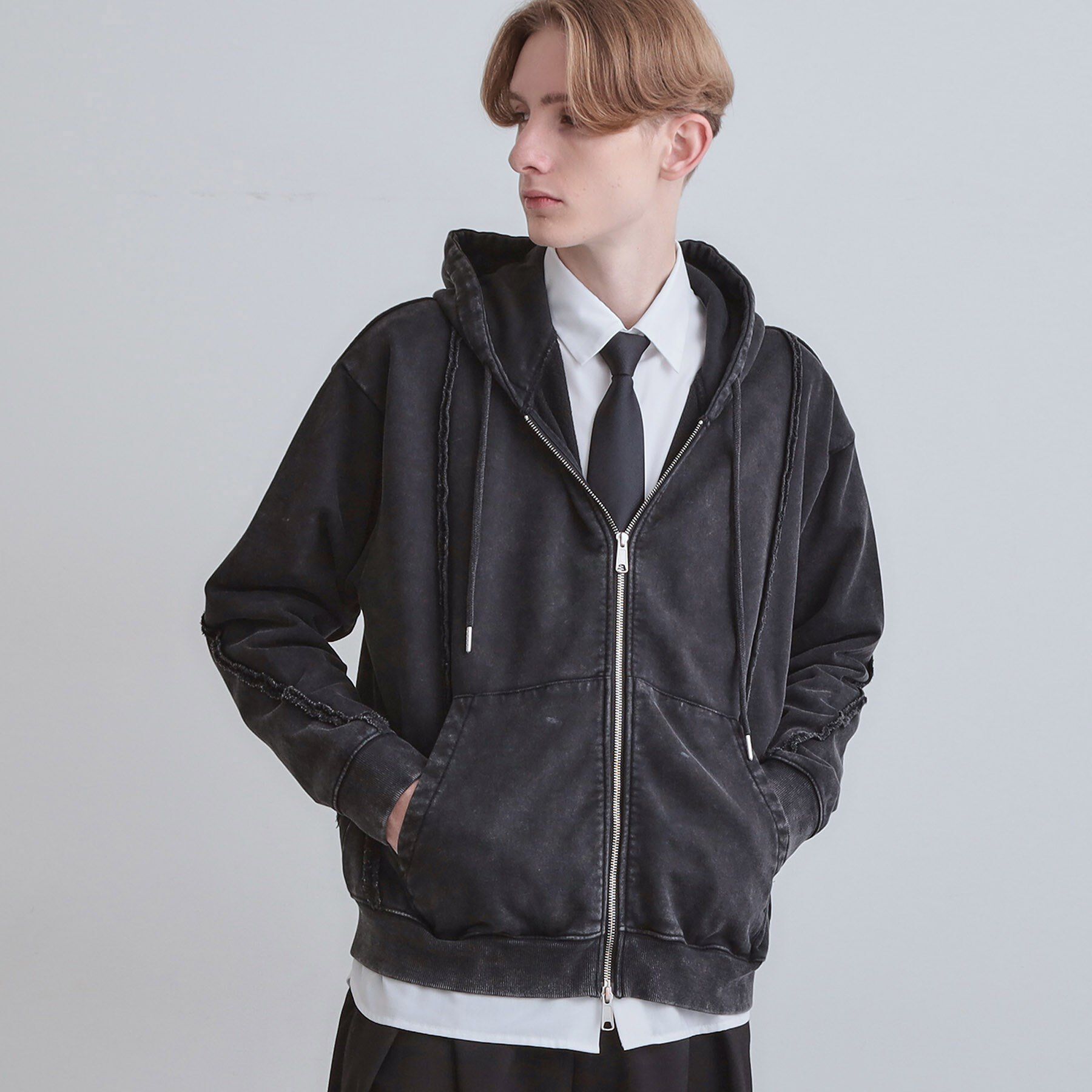 tk.TAKEO KIKUCHI「ヘヴィウェイトヴィンテージジップパーカ」|パーカー|ブラック(019)