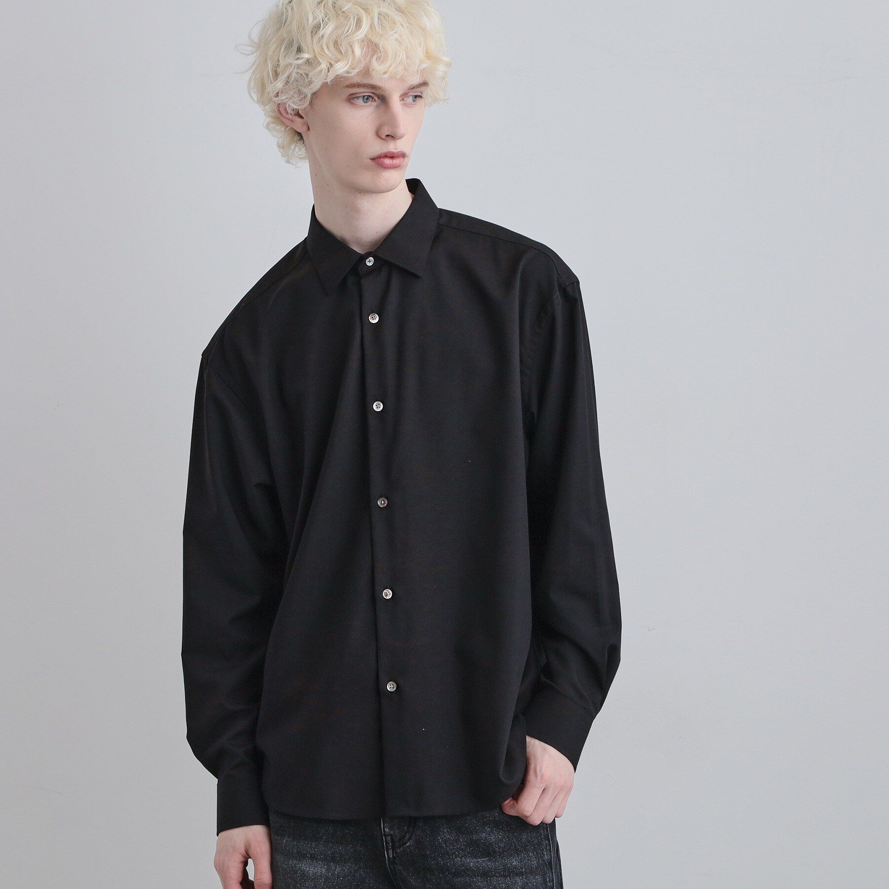 tk.TAKEO KIKUCHI「TRレギュラーカラーシャツ」|シャツ・ブラウス|ブラック(019)