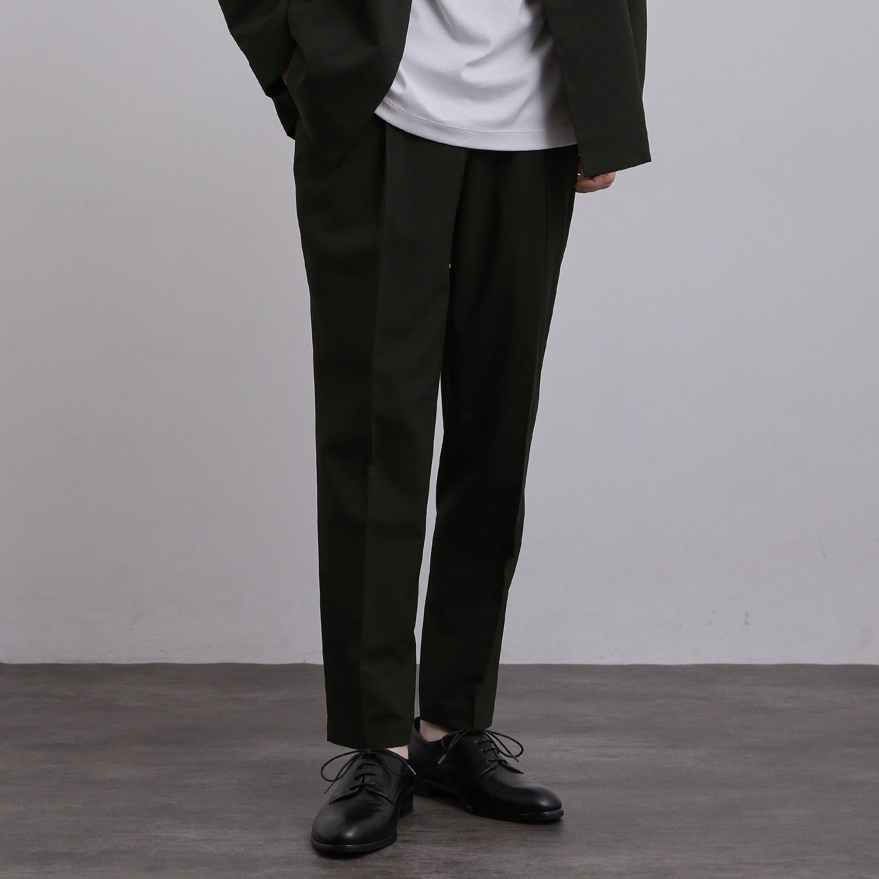 tk.TAKEO KIKUCHI「【上下2点セットアップ】AIRY DRY アソートセットアップ 吸水速乾/UVカット/マシーンウォッ」|スーツ|