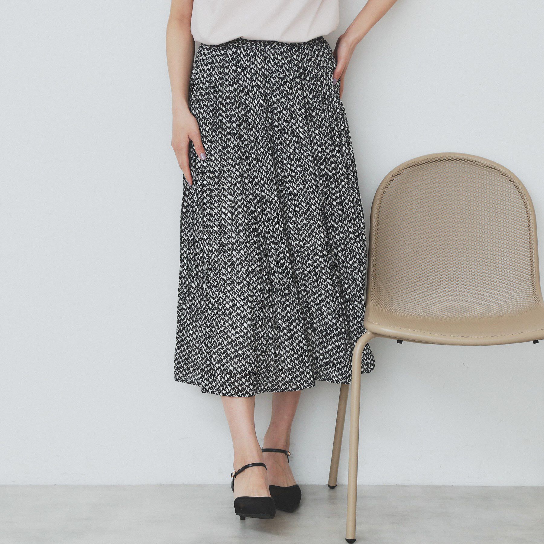 index「《新色追加》着丈が選べる！プリーツフレアスカート【イージーケア／防シワ／洗濯機洗い可】」|スカート|グレー(117)