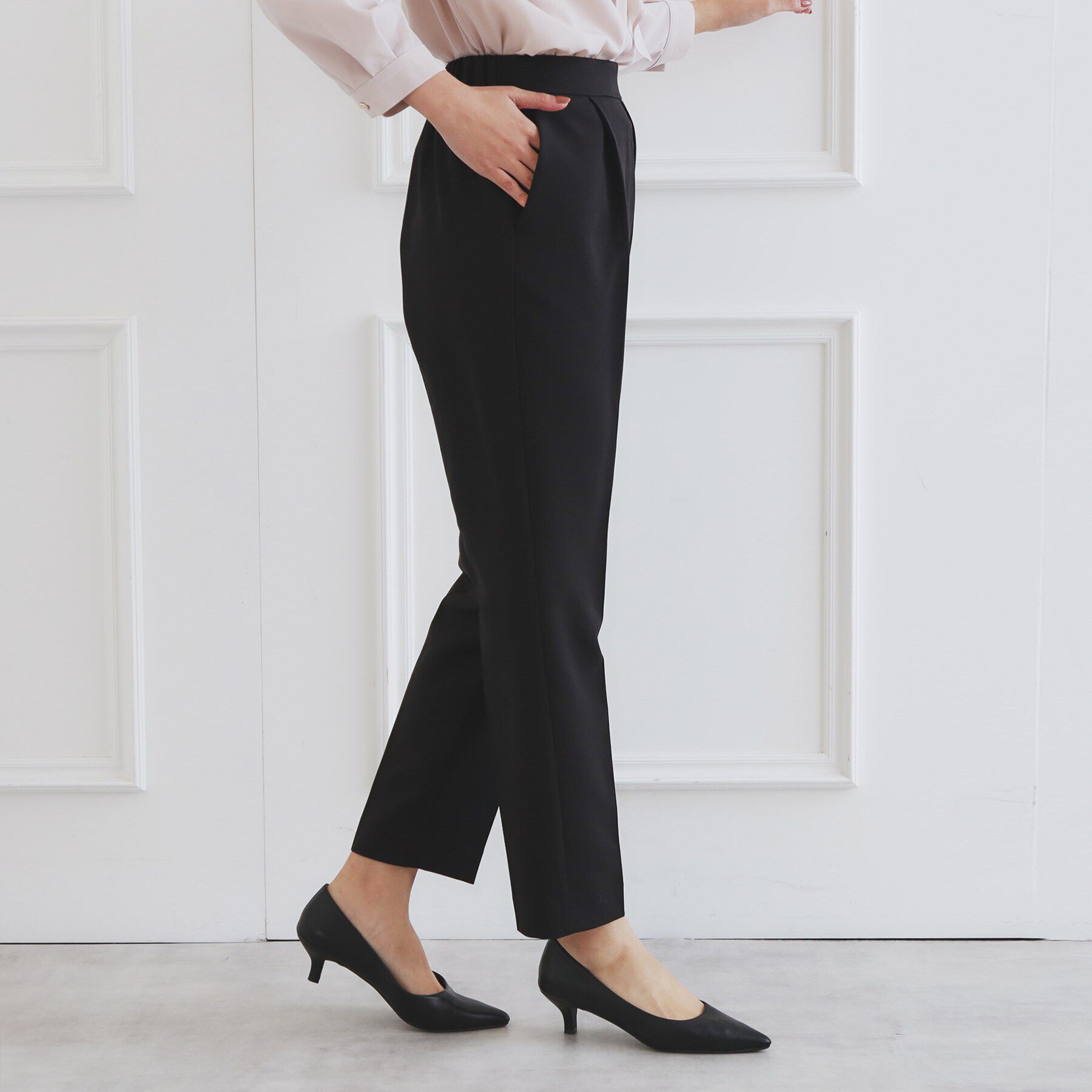 index「＜通勤・セレモニー/セットアップ対応＞ストレッチテーパードパンツ【洗濯機洗い可/イージーアイロン】」|その他|