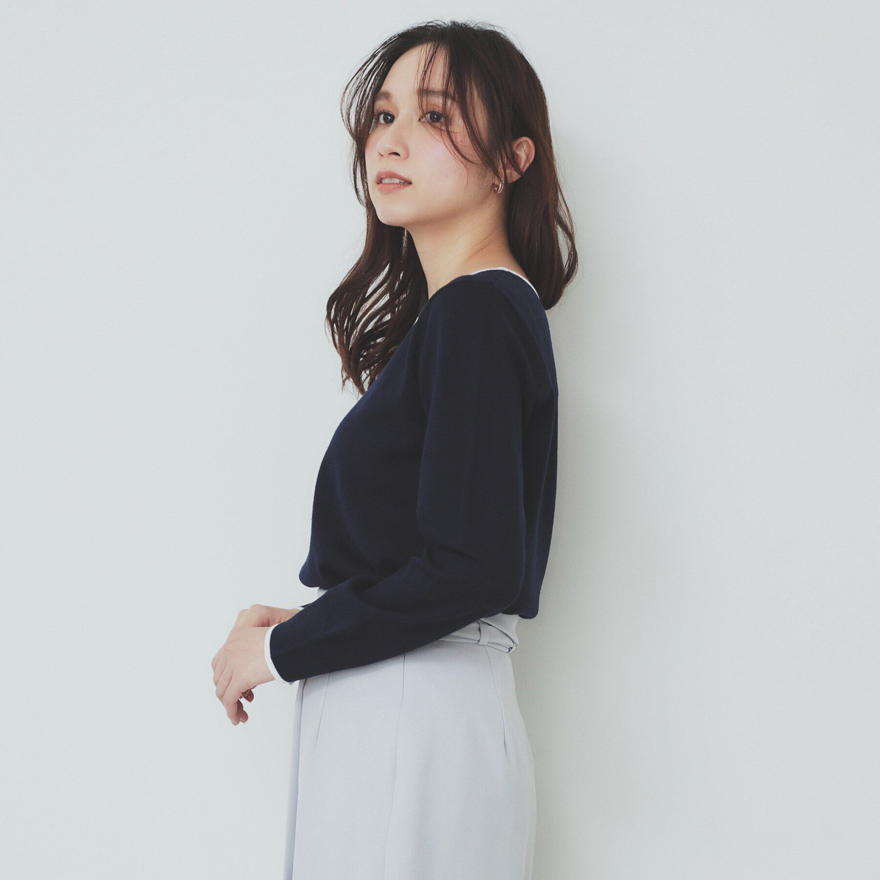 index「バイカラーキーネックニット【洗濯機洗い可】」|ニット・セーター|