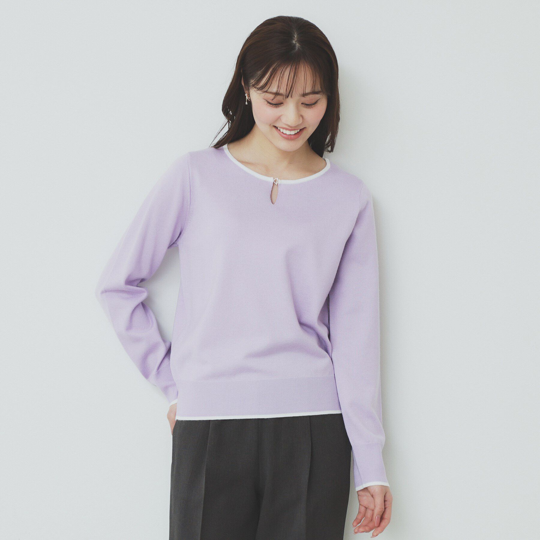 index「バイカラーキーネックニット【洗濯機洗い可】」|ニット・セーター|