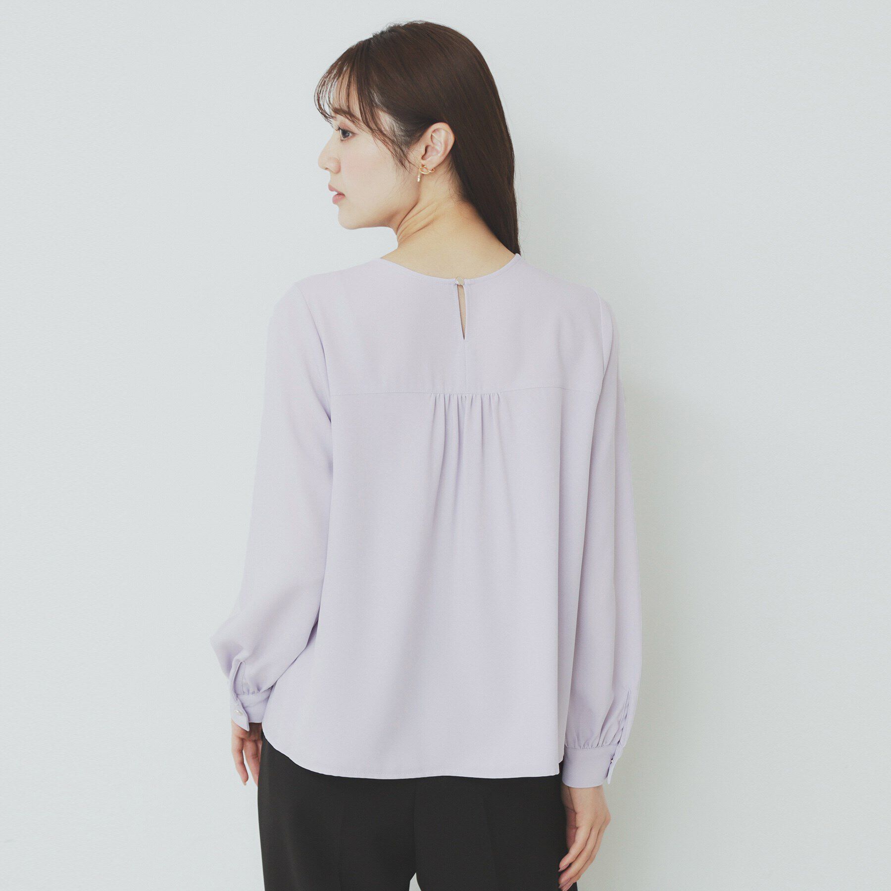index「ストレッチラッフルボウタイブラウス【洗濯機洗い可/防シワ】」|シャツ・ブラウス|