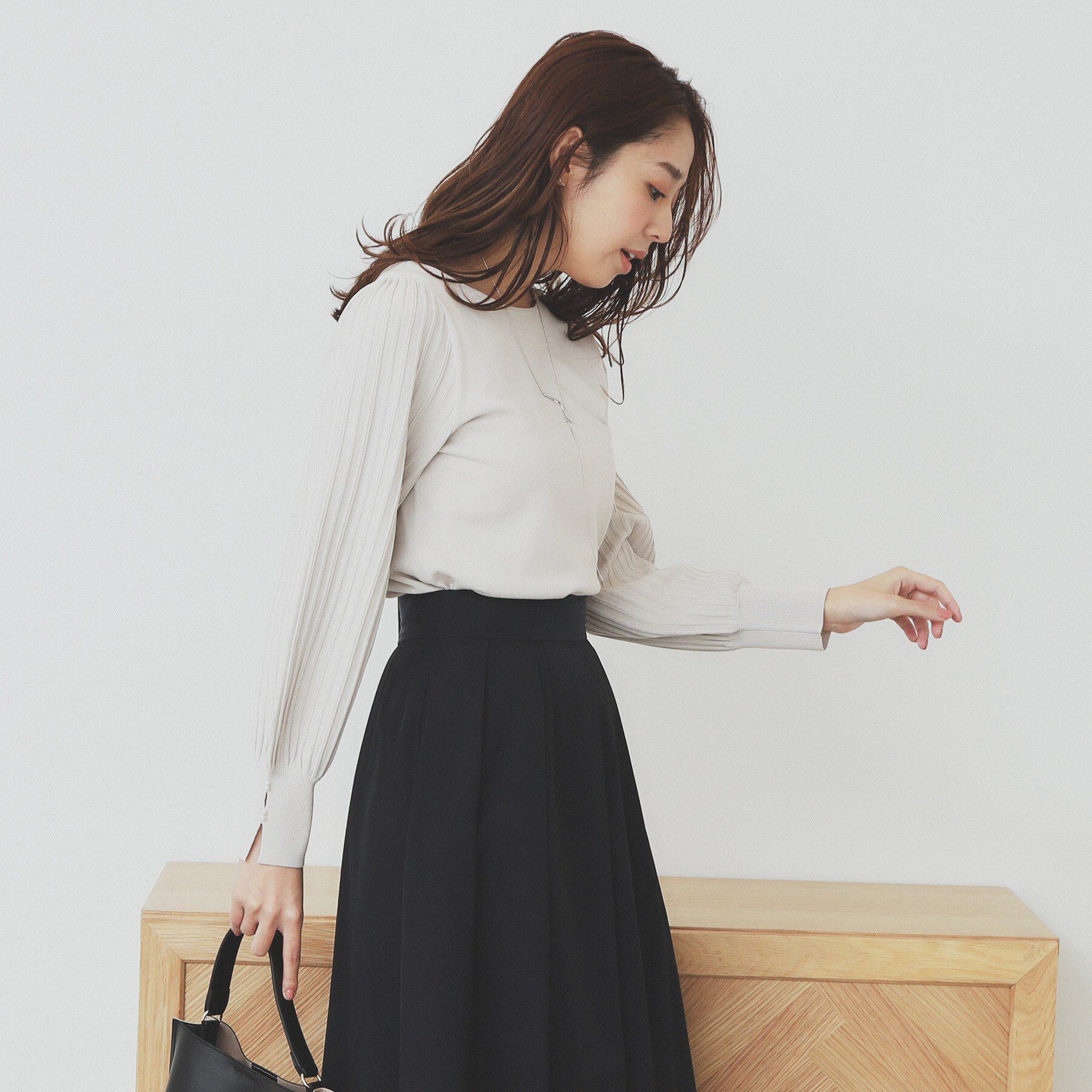 index「プリーツスリーブボートネックニット【洗濯機洗い可】」|ニット・セーター|