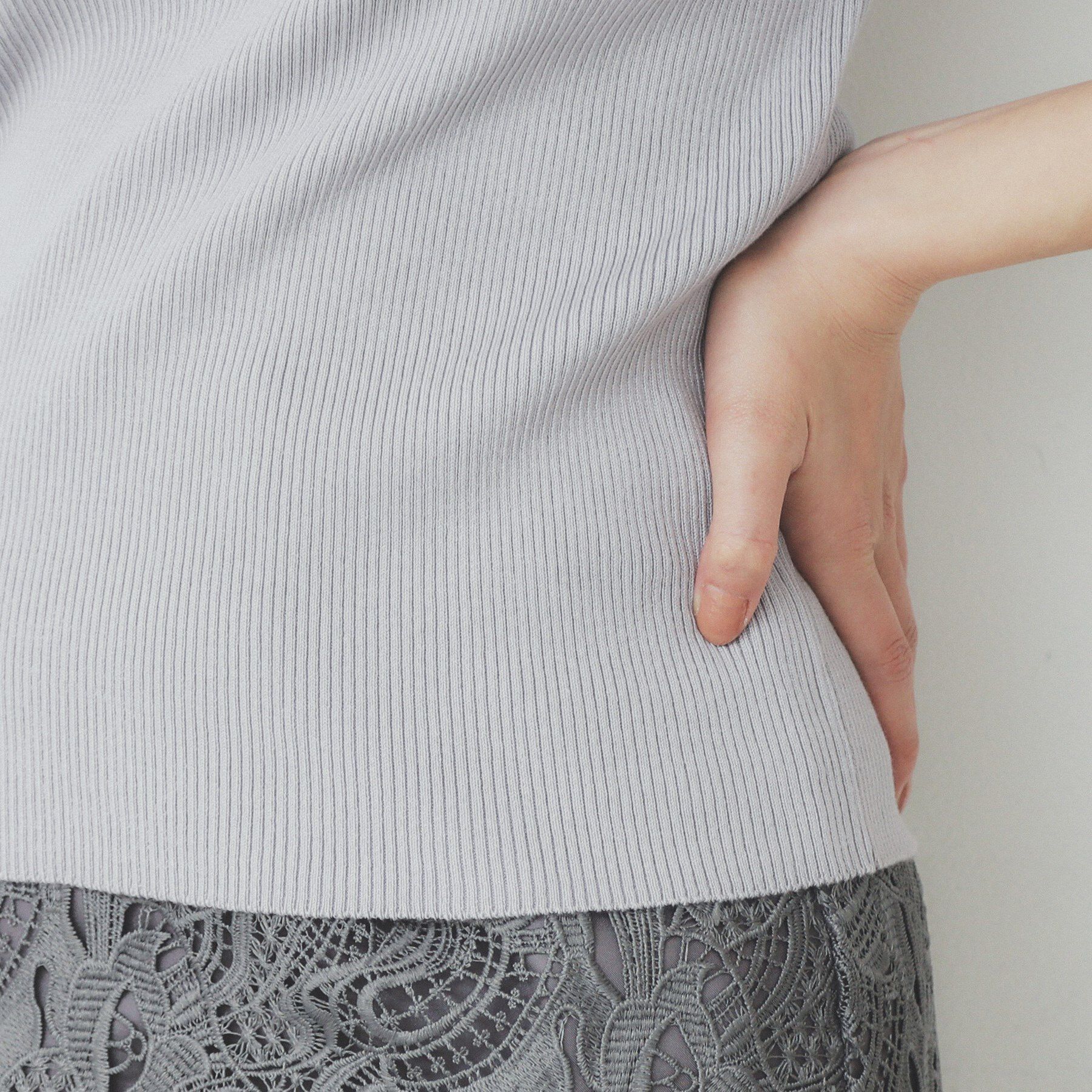 index「《5色展開》Vネックリブニット【洗濯機洗い可】」|ニット・セーター|