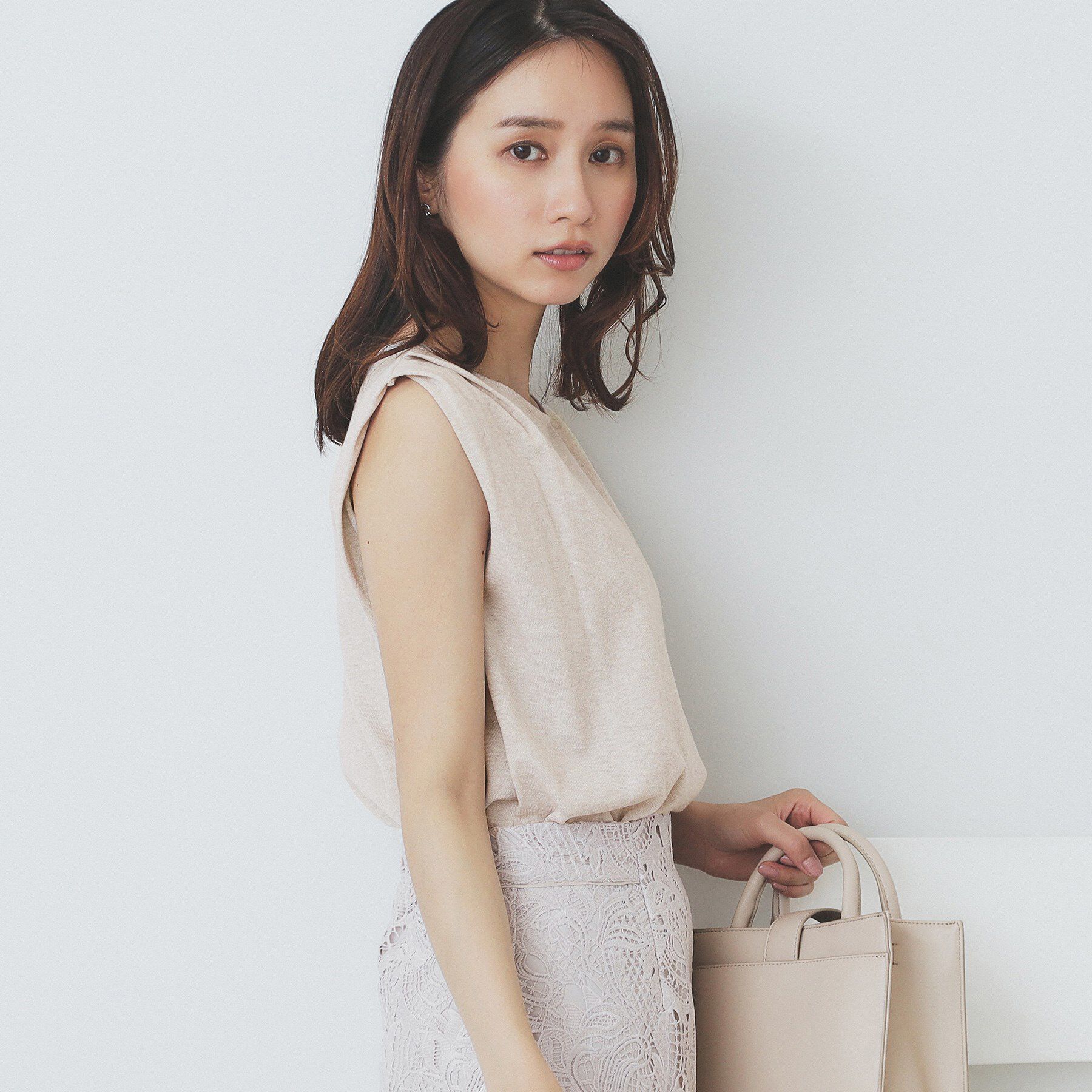 index「タックノースリーブニット【洗濯機洗い可/UVケア/抗ピル】」|Tシャツ・カットソー|