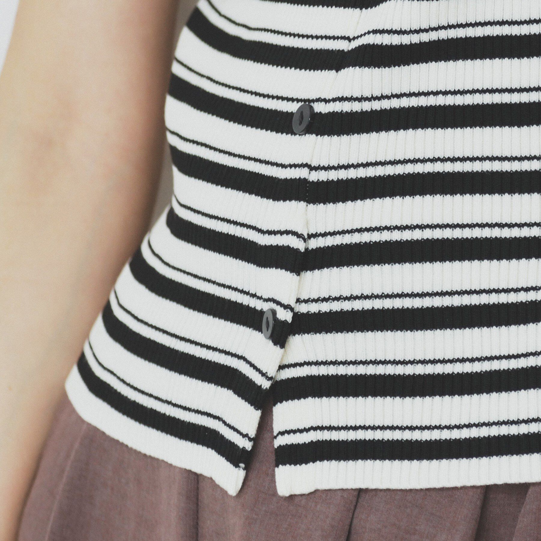 index「前後2wayオフショルビッグカラーニット【洗濯機洗い可/抗ピル】」|ニット・セーター|