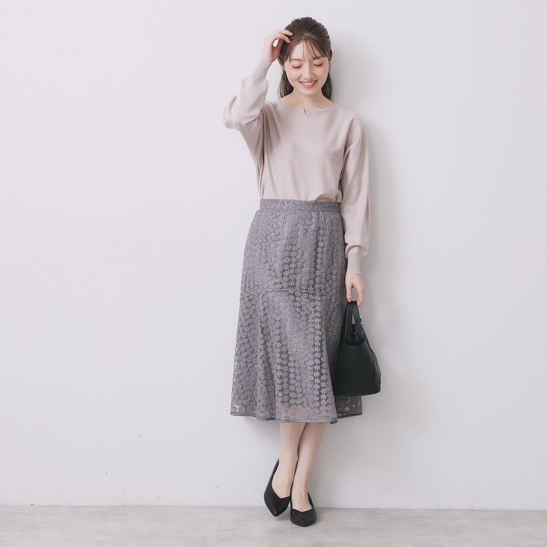 index「ビジューキーネックドルマンニット【洗濯機OK】」|ニット・セーター|