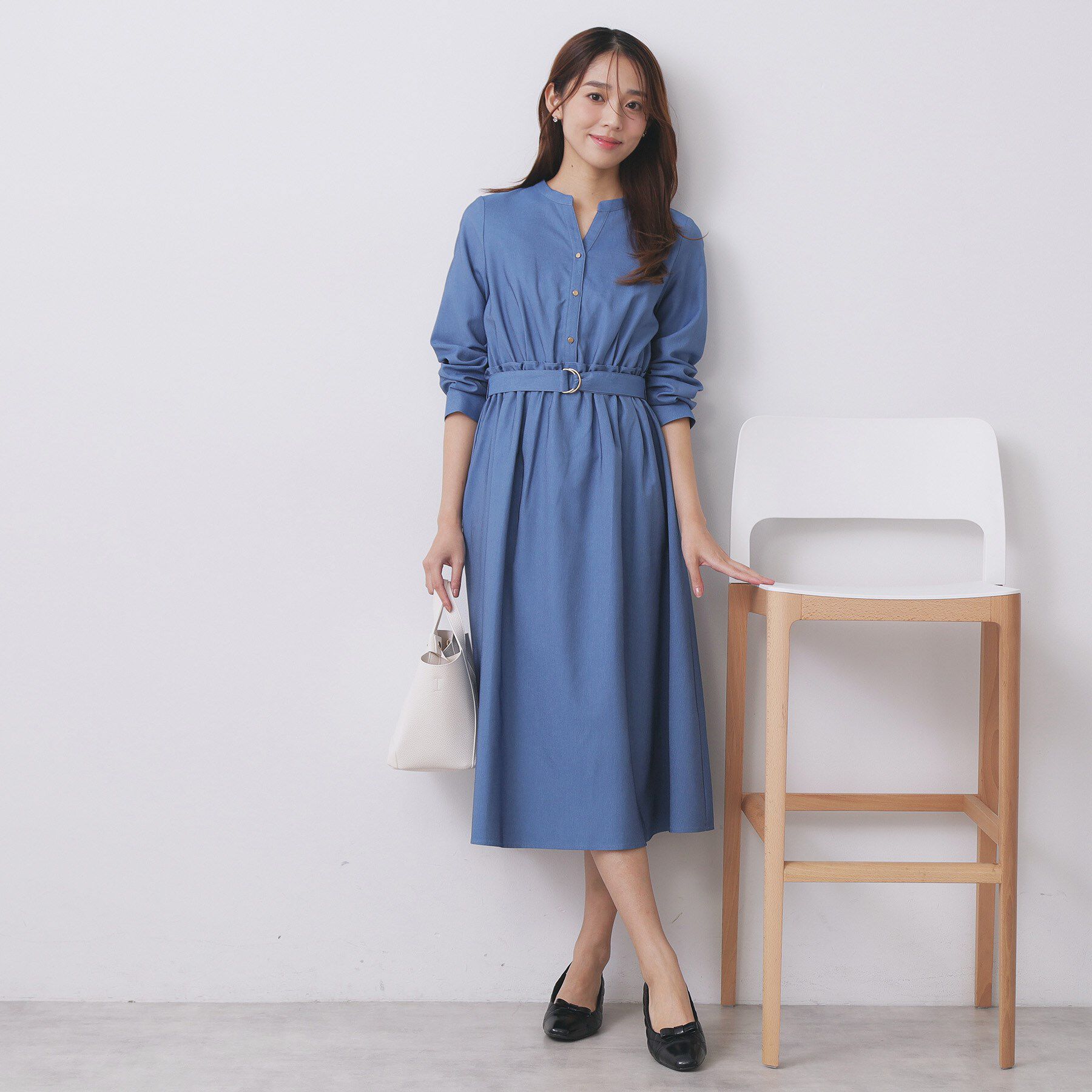 index「シャンブレーツイルドッキングフレアワンピース【洗濯機OK/イージーアイロン】」|ワンピース|