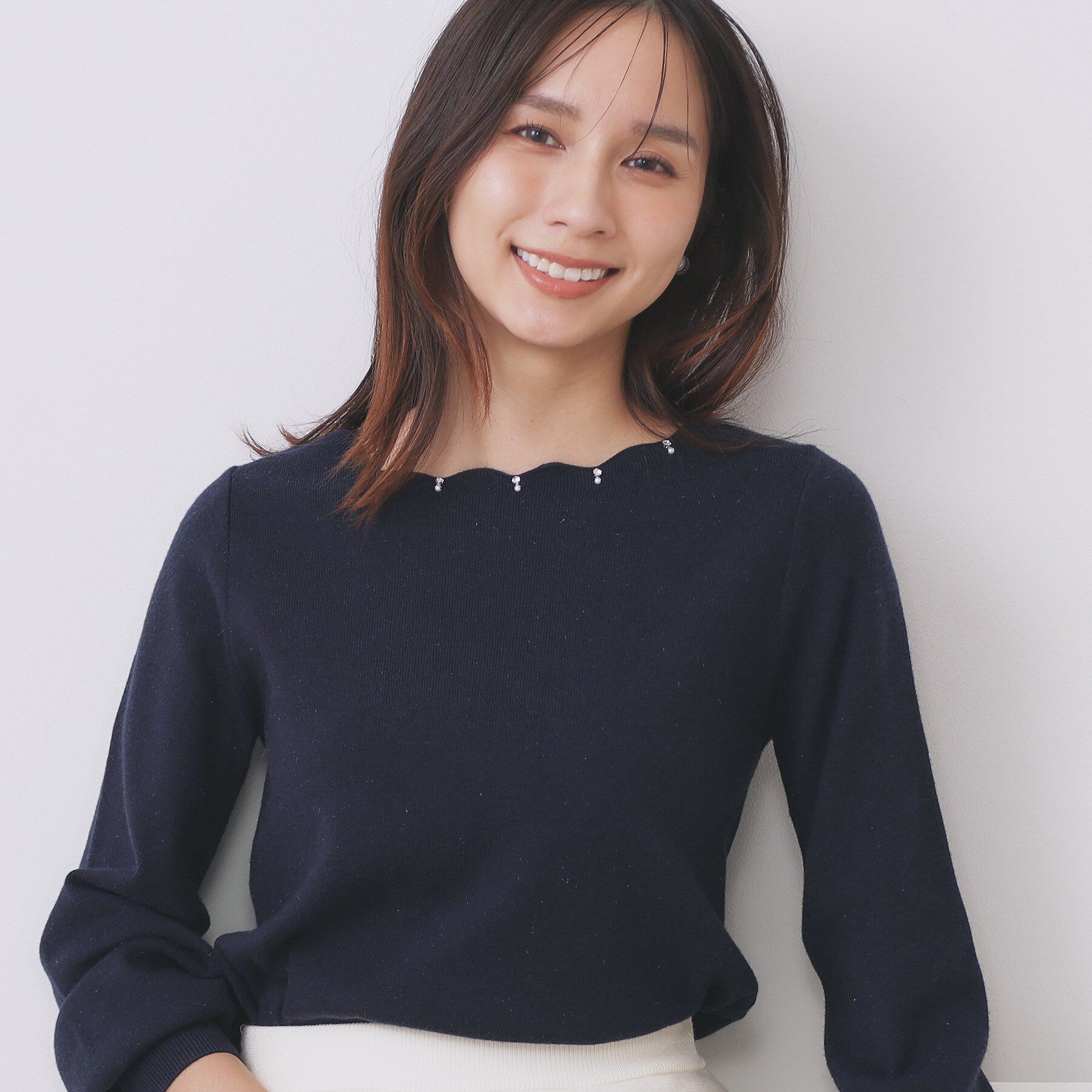 index「ラメスカラップビジューデザインニット【洗濯機OK】《6col/S～LL》」|ニット・セーター|ネイビー(094)