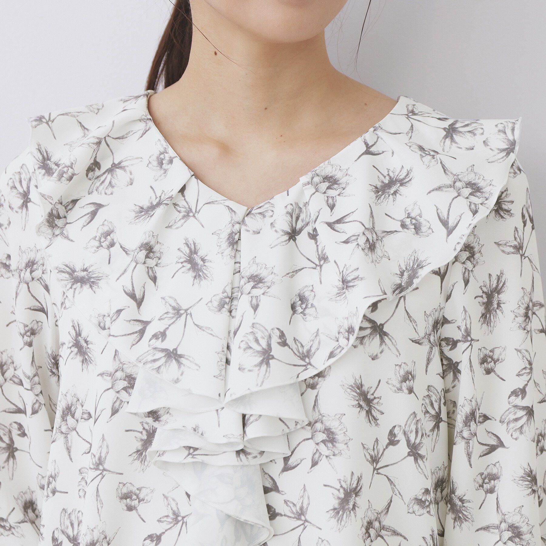 index「ラッフルフリルブラウス【洗濯機OK/イージーアイロン】」|シャツ・ブラウス|