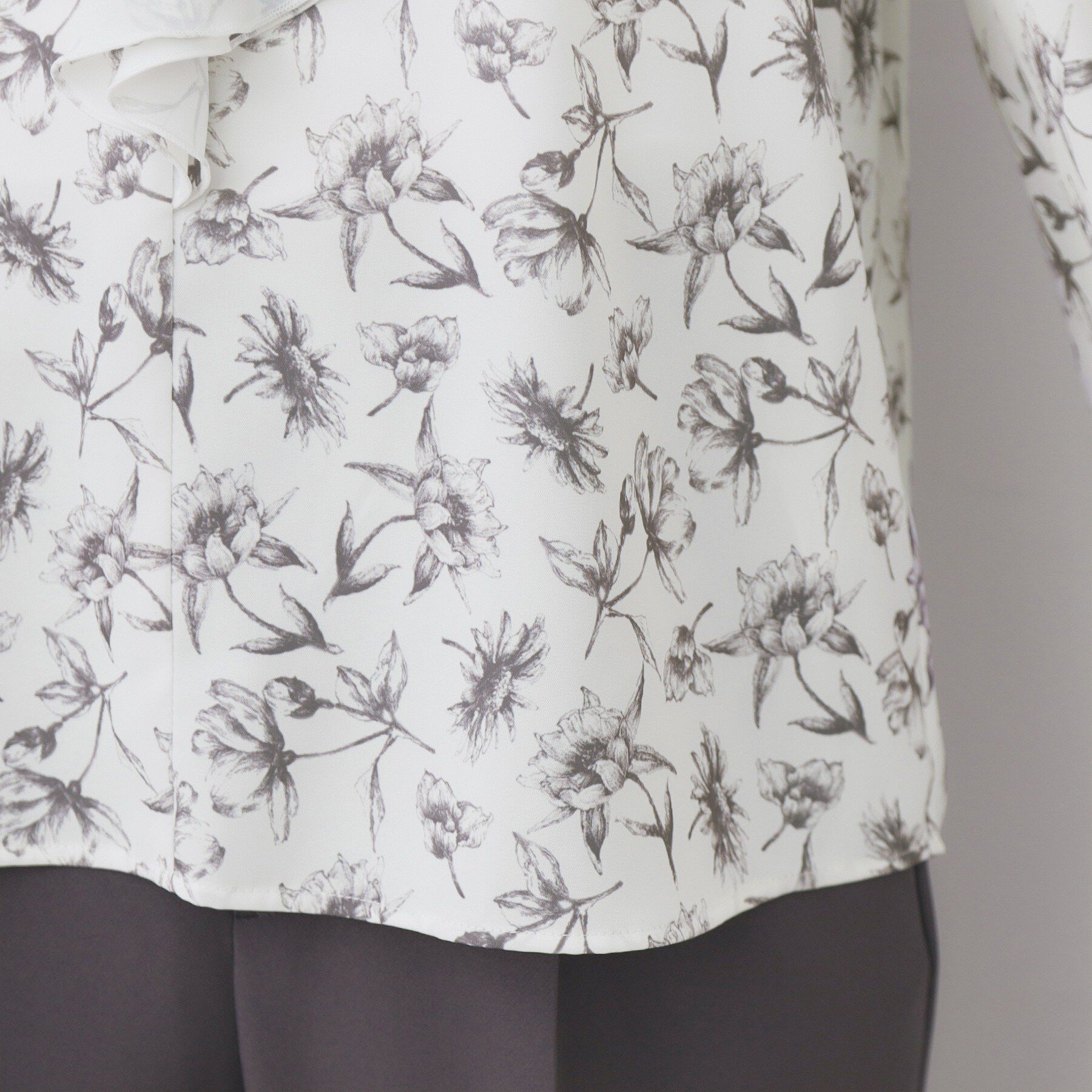 index「ラッフルフリルブラウス【洗濯機OK/イージーアイロン】」|シャツ・ブラウス|