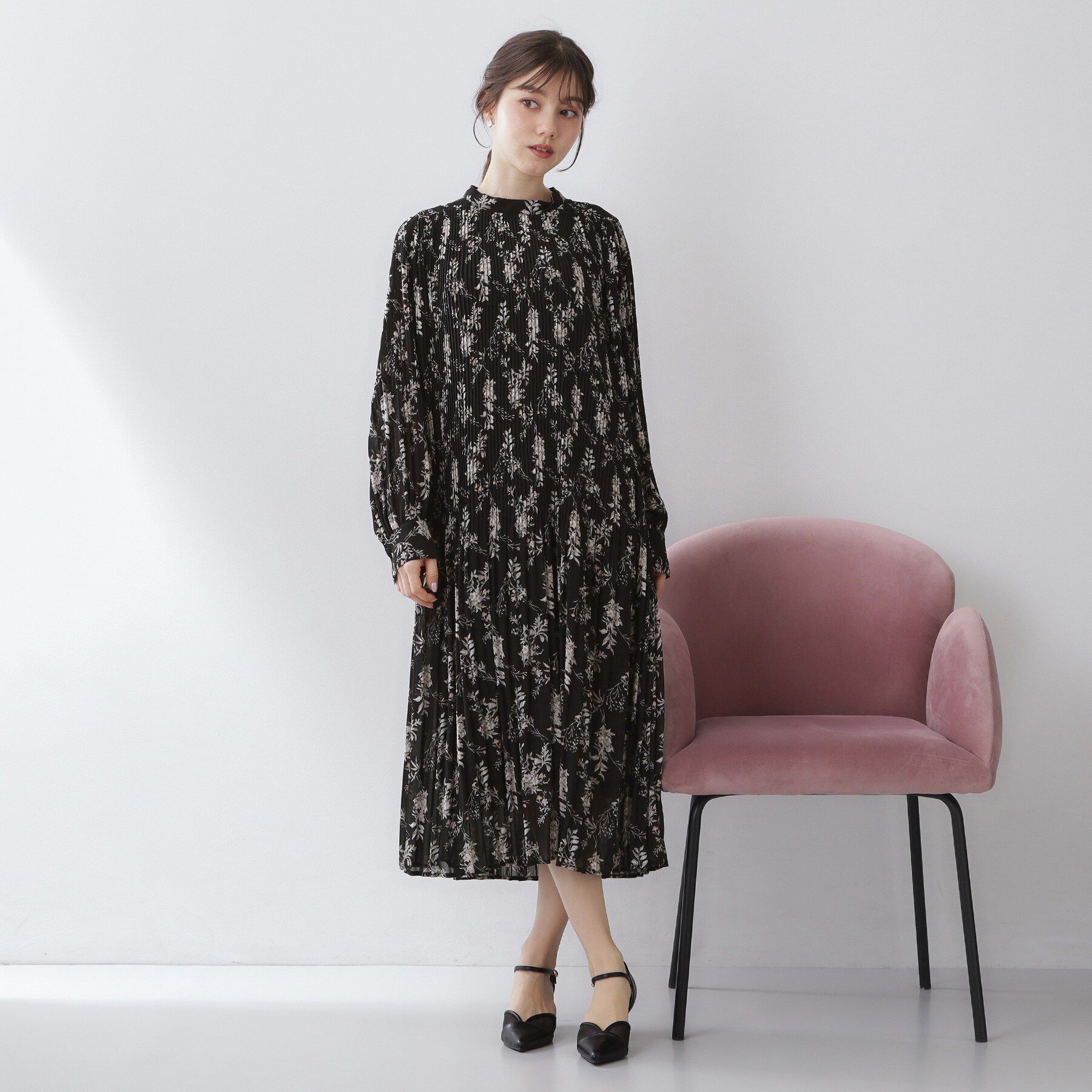 index「ベルト付きプリーツフレアワンピース【洗濯機OK/イージーアイロン/防シワ】《5col》」|ワンピース|