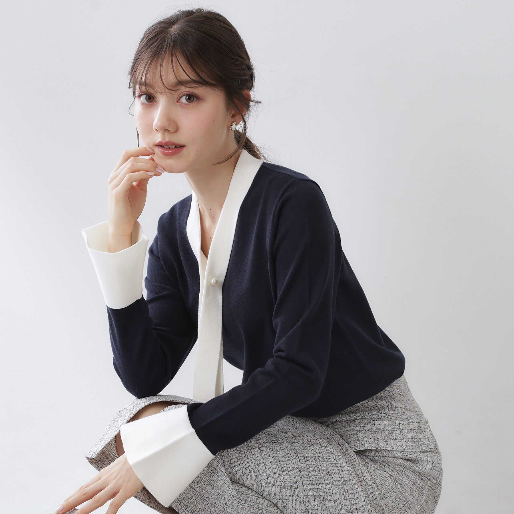 index「バイカラーボウタイパール調ニット【洗濯機OK】」|ニット・セーター|ネイビー(594)