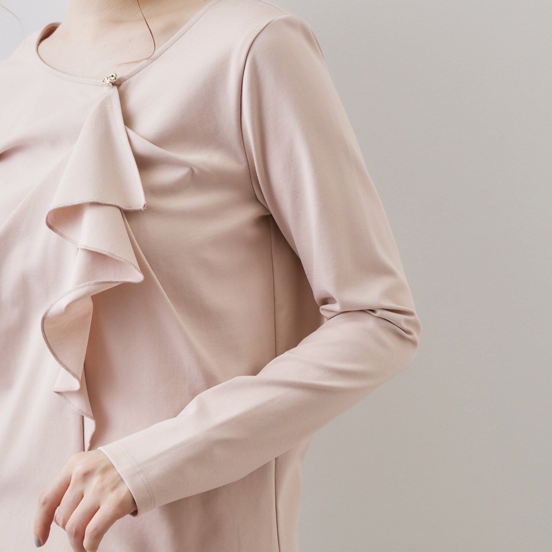 index「アシメラッフルフリルトップス【洗濯機OK】」|Tシャツ・カットソー|