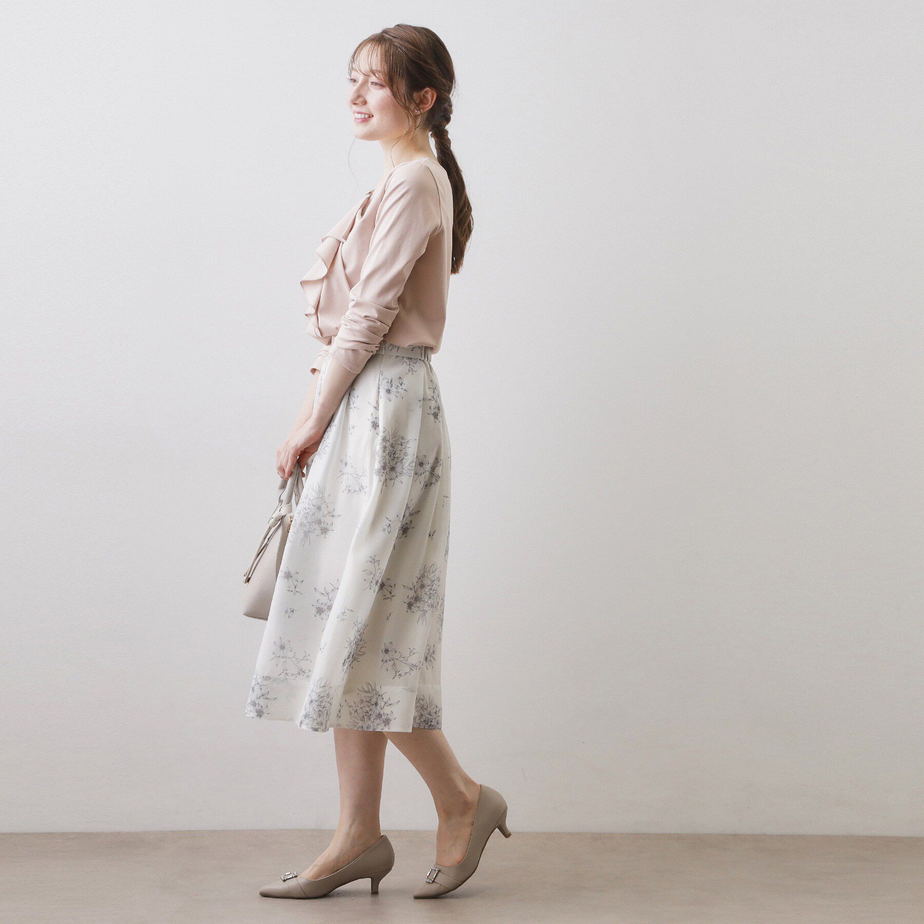 index「アシメラッフルフリルトップス【洗濯機OK】」|Tシャツ・カットソー|