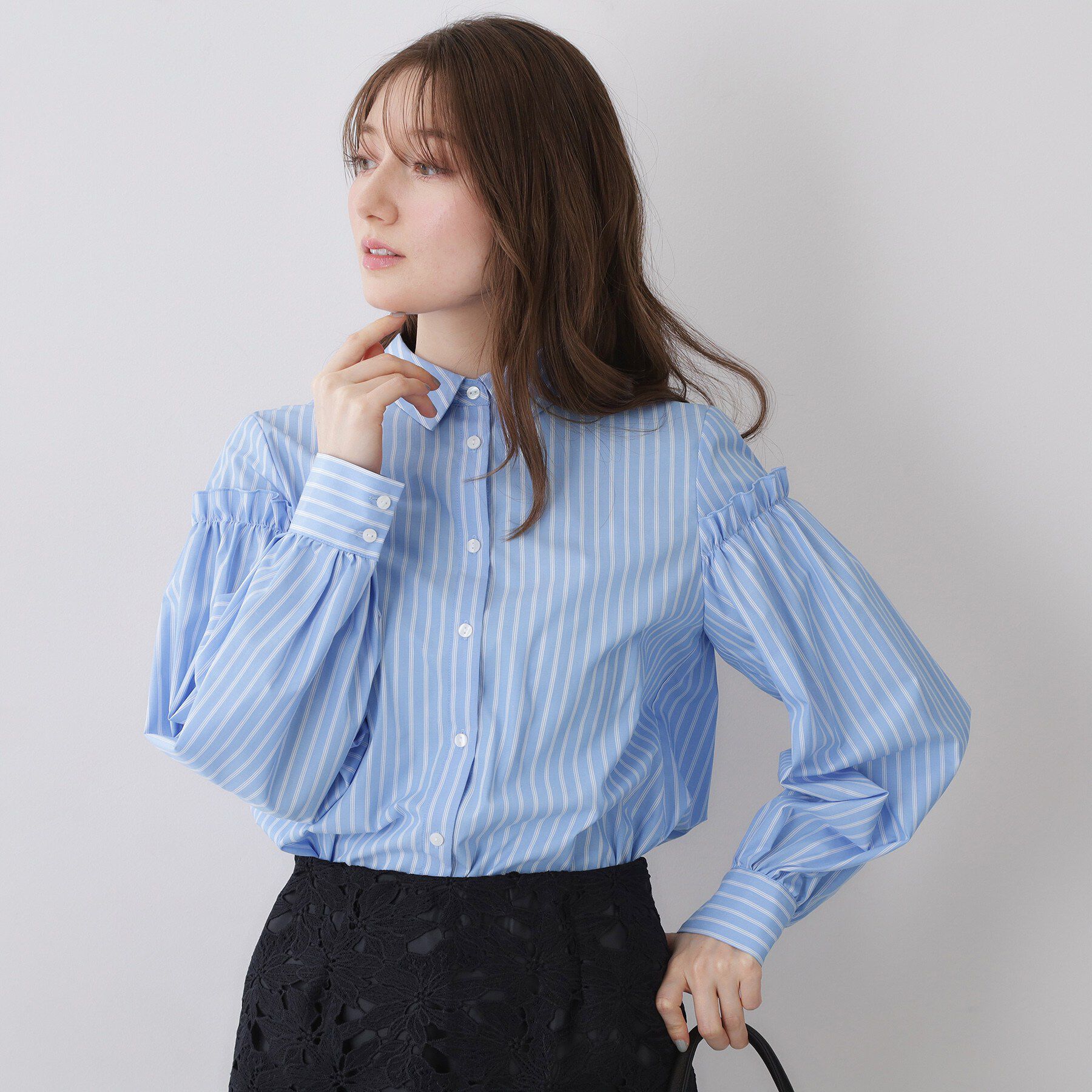 index「ボリュームスリーブブラウス【洗濯機OK】《5col》」|シャツ・ブラウス|サックスブルー(39