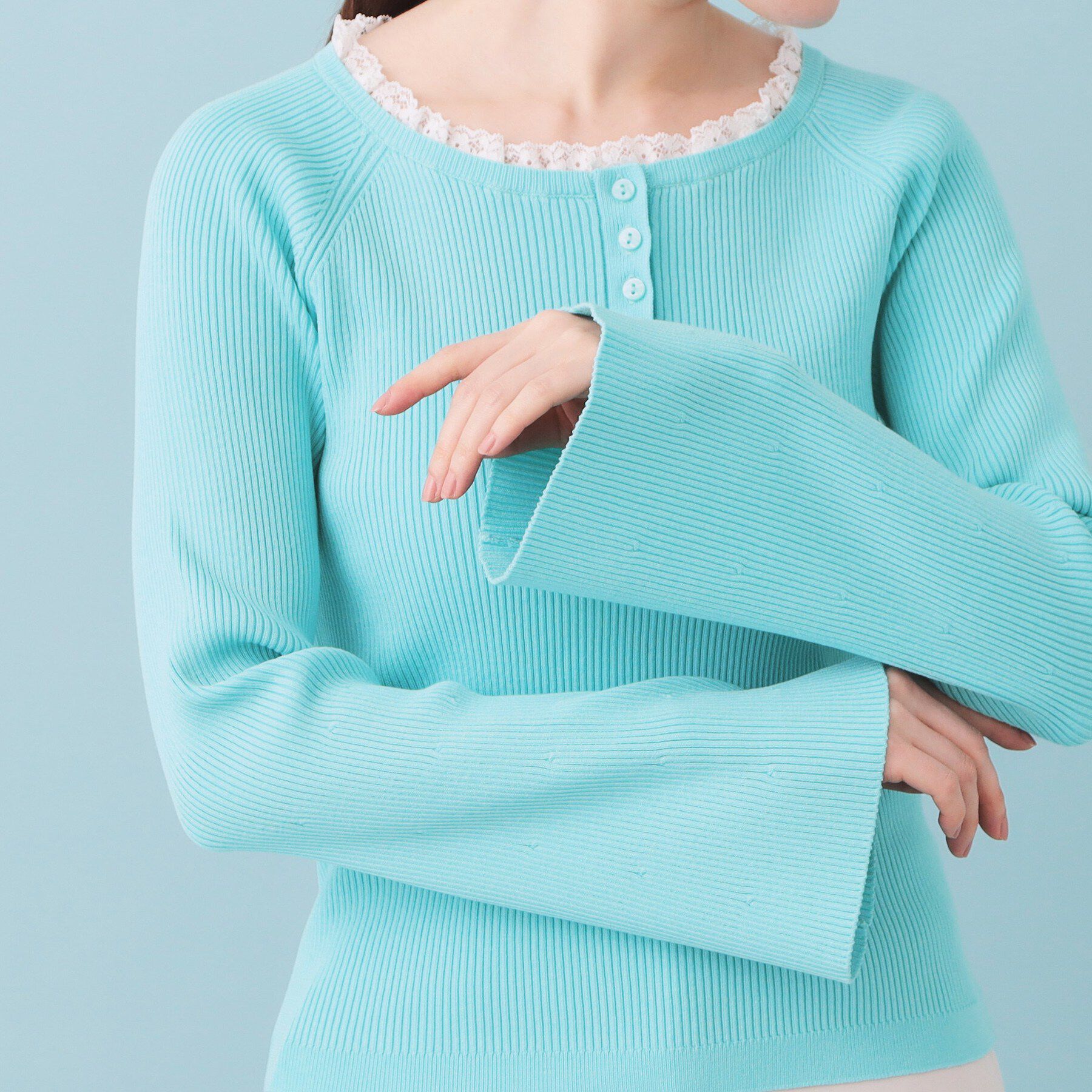 index「ヘンリーネックフレアスリーブニット【洗濯機OK】」|ニット・セーター|