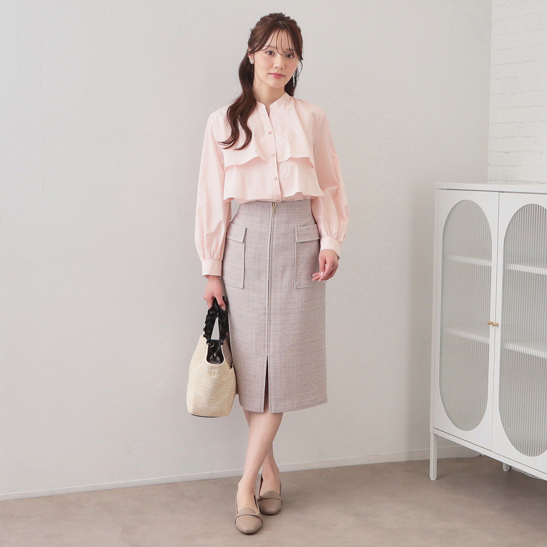 index「フリルキーネックシャツ【洗濯機OK/イージーアイロン/防シワ】《XS～LL/7col》」|シャツ・ブラウス|