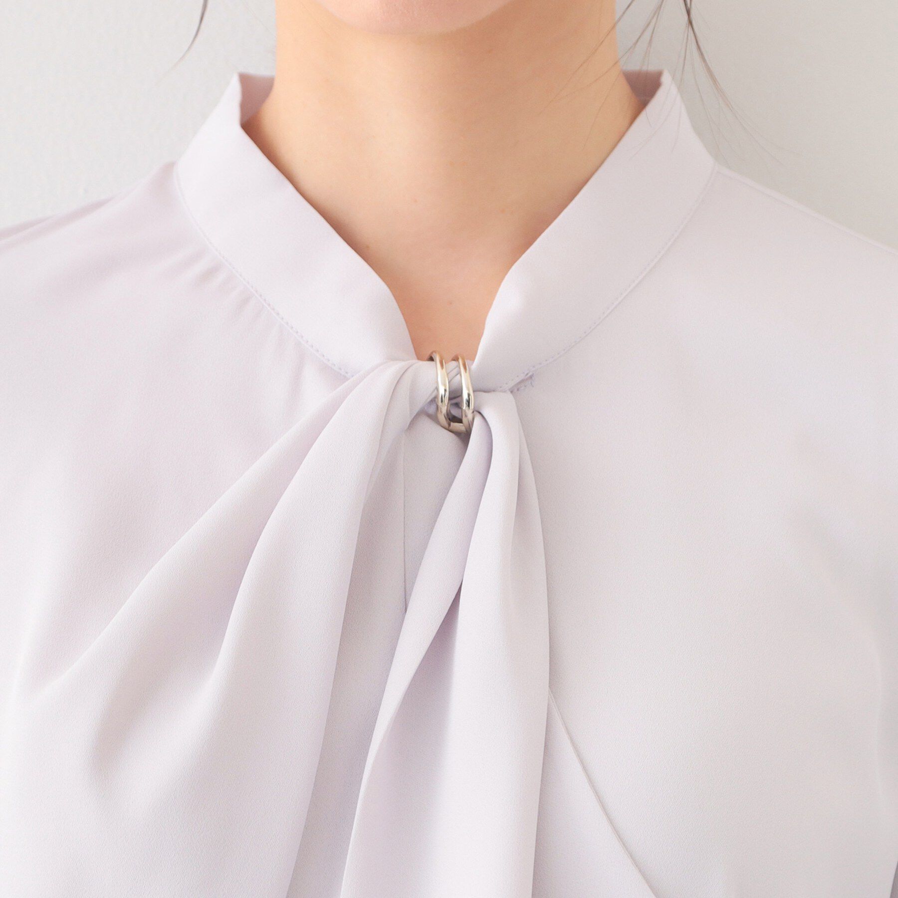 index「アシメドレープボウタイブラウス【洗濯機OK/イージーアイロン】」|シャツ・ブラウス|