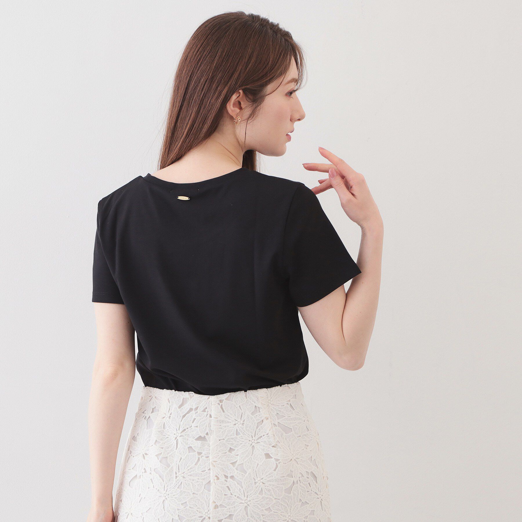 index「薄手なのに透けにくい！ベーシックTシャツ【洗濯機OK/接触冷感/吸水速乾/透け防止/UVケア】《S～」|Tシャツ・カットソー|