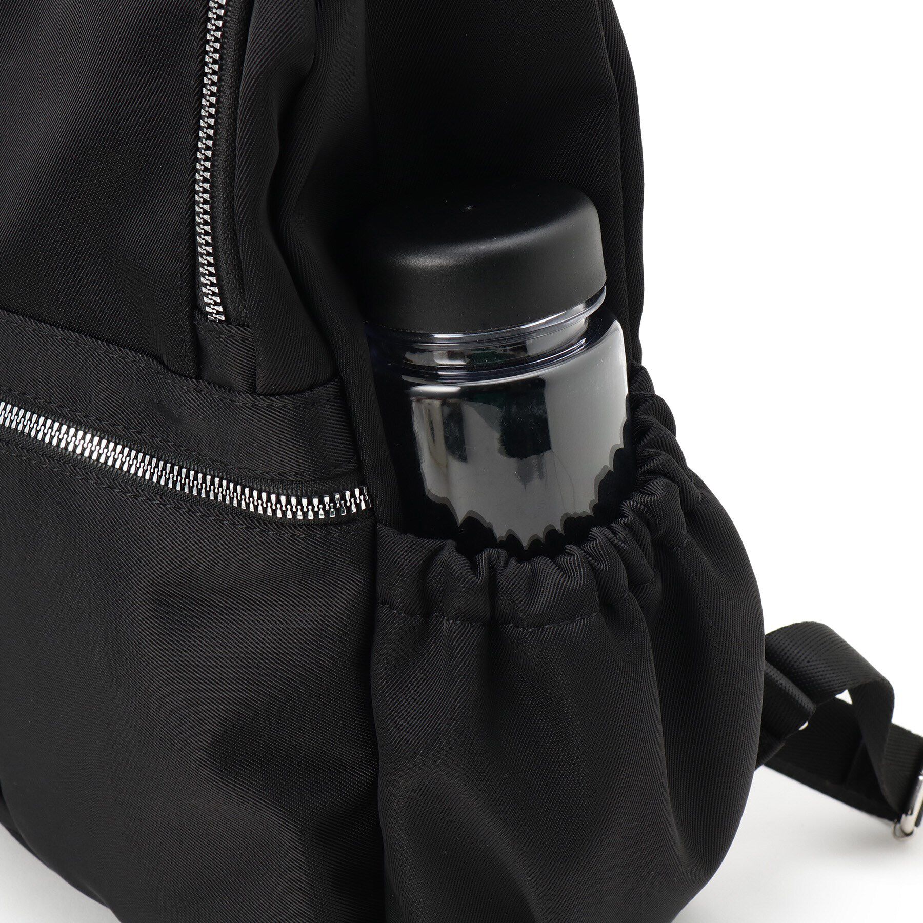 OPAQUE.CLIP「【撥水加工／マルチポケット】カジュアルリュックサック」|リュック|