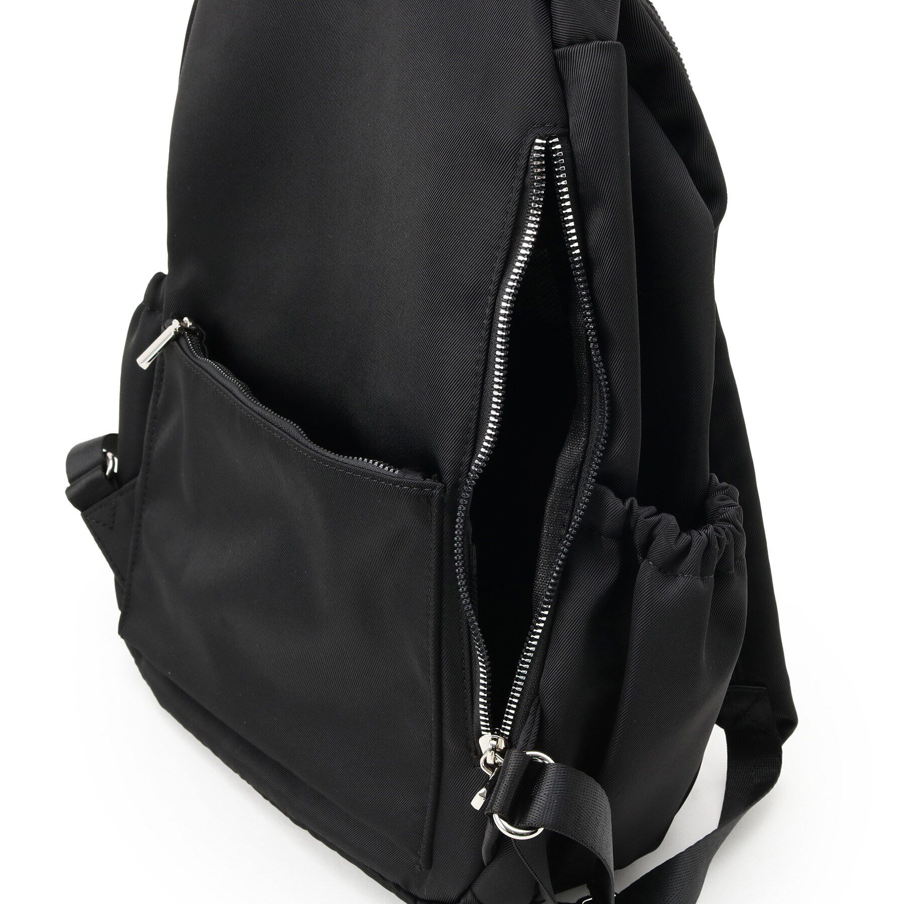 OPAQUE.CLIP「【撥水加工／マルチポケット】カジュアルリュックサック」|リュック|