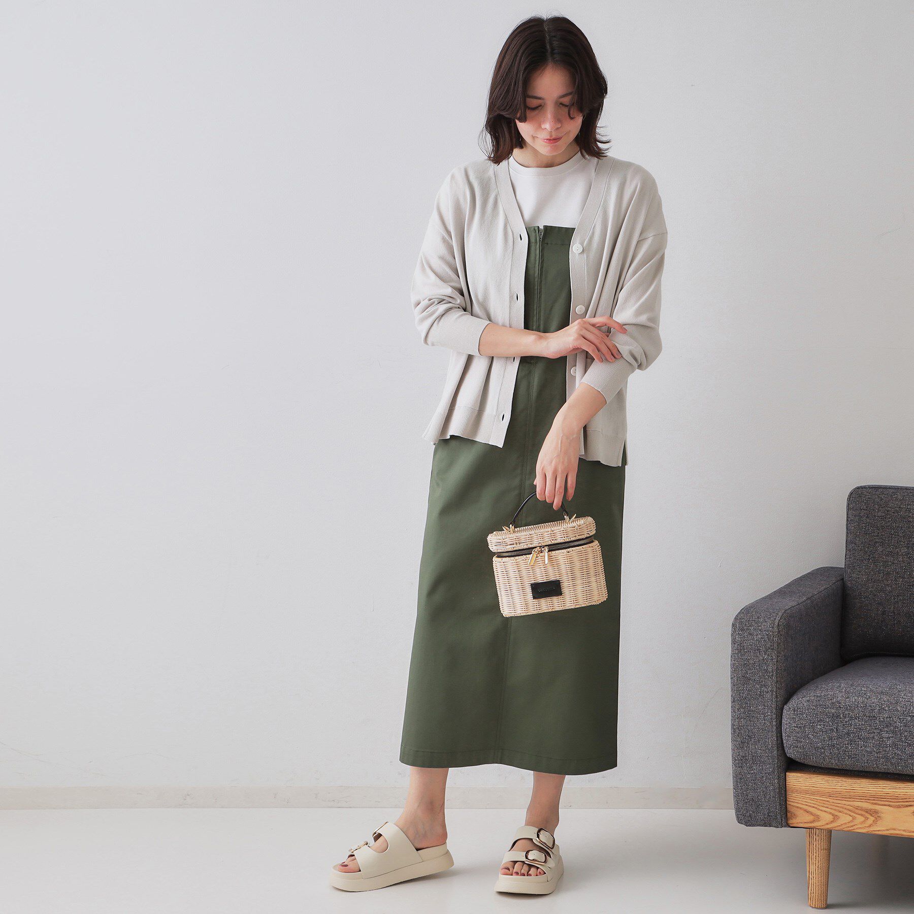 OPAQUE.CLIP「ワイドVネックニットカーディガン【洗濯機洗い可】」|カーディガン|