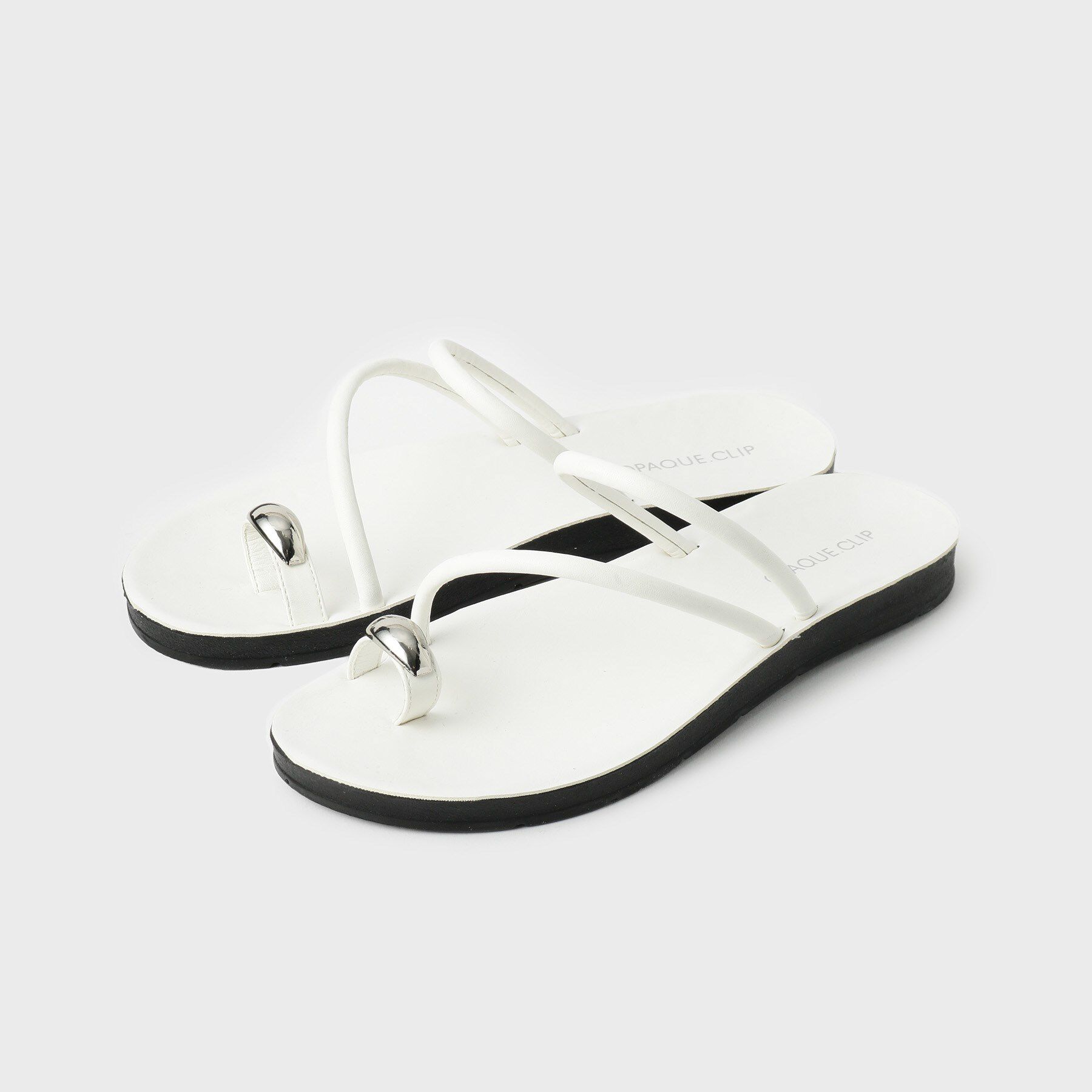 OPAQUE.CLIP「サムリングフラットサンダル」|サンダル|オフホワイト(003
