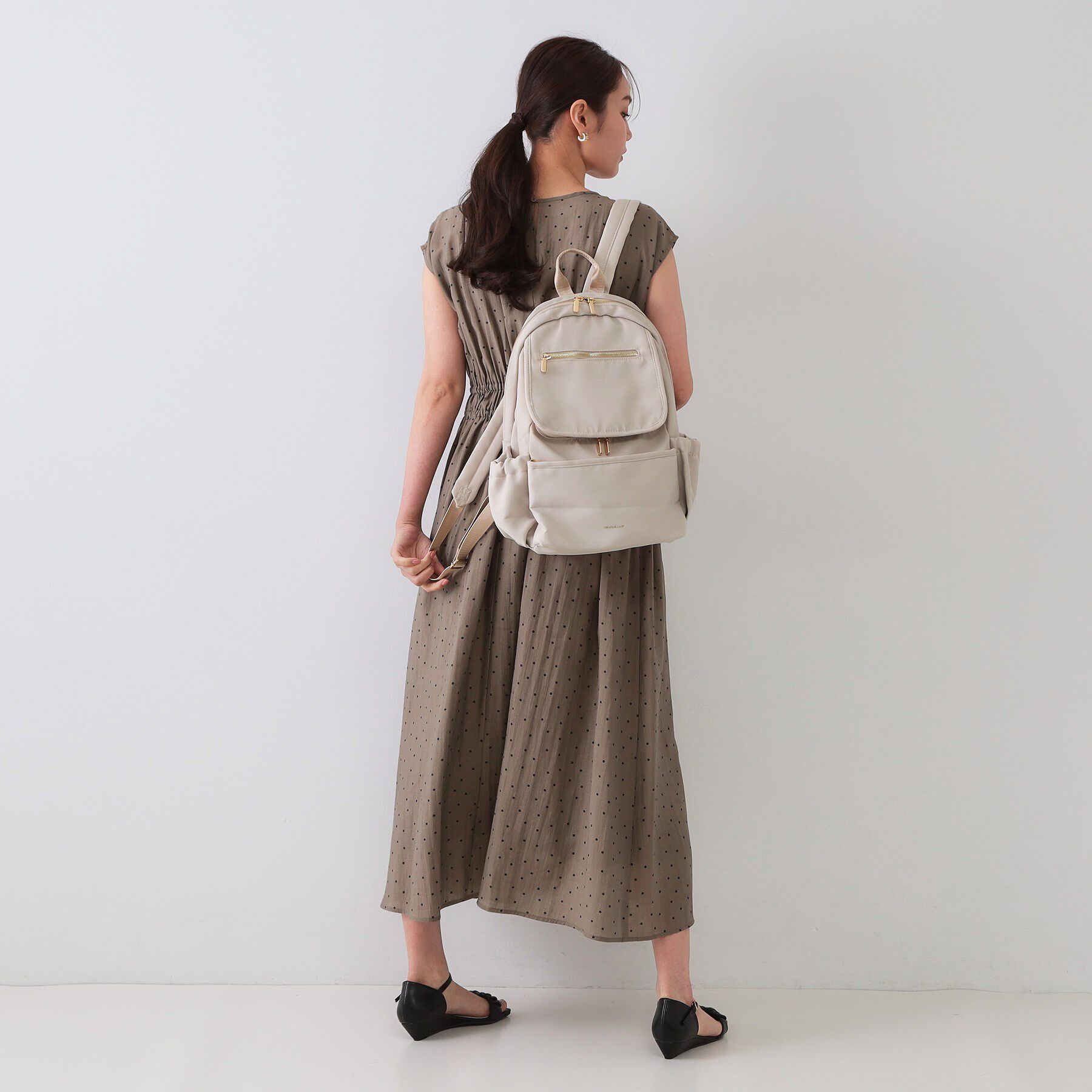 OPAQUE.CLIP「【撥水加工/多ポケット/A4サイズ対応】マルチファンクションツイルリュックサック」|リュック|