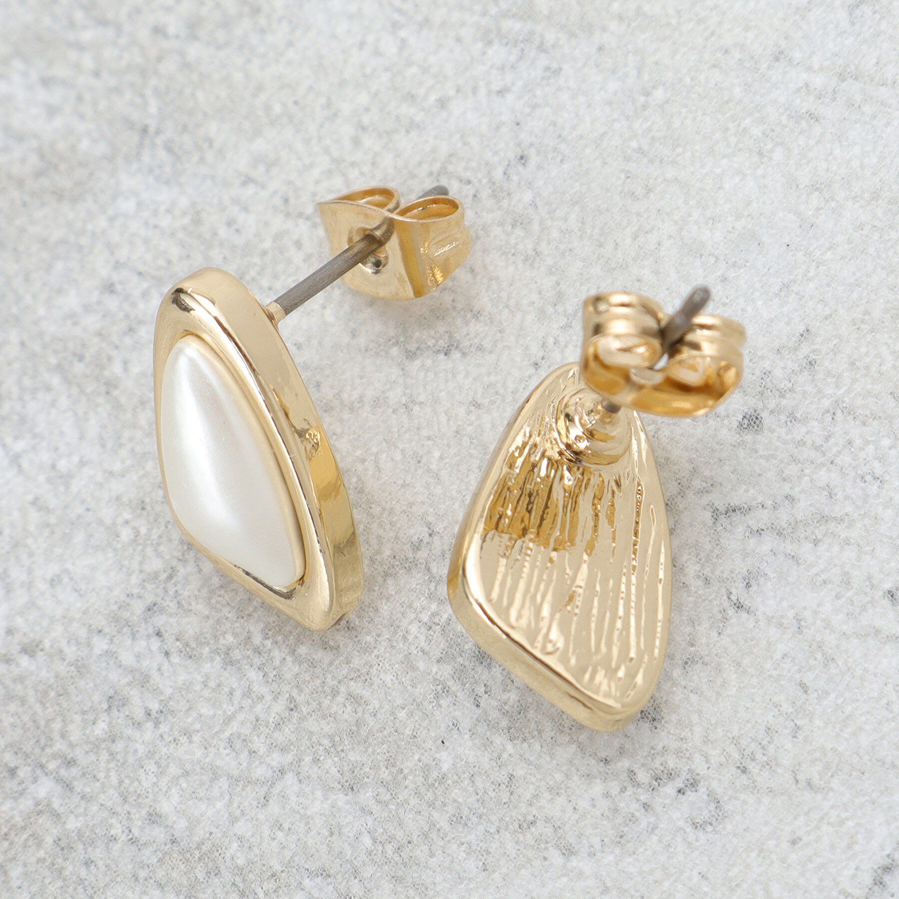 OPAQUE.CLIP「ドロップ型ピアス」|ピアス|