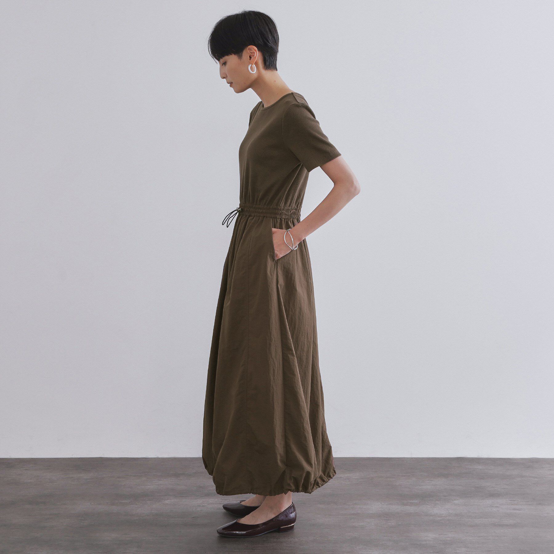 OPAQUE.CLIP「2WAYスピンドル使いドッキングワンピース【洗濯機洗い可】」|ワンピース|