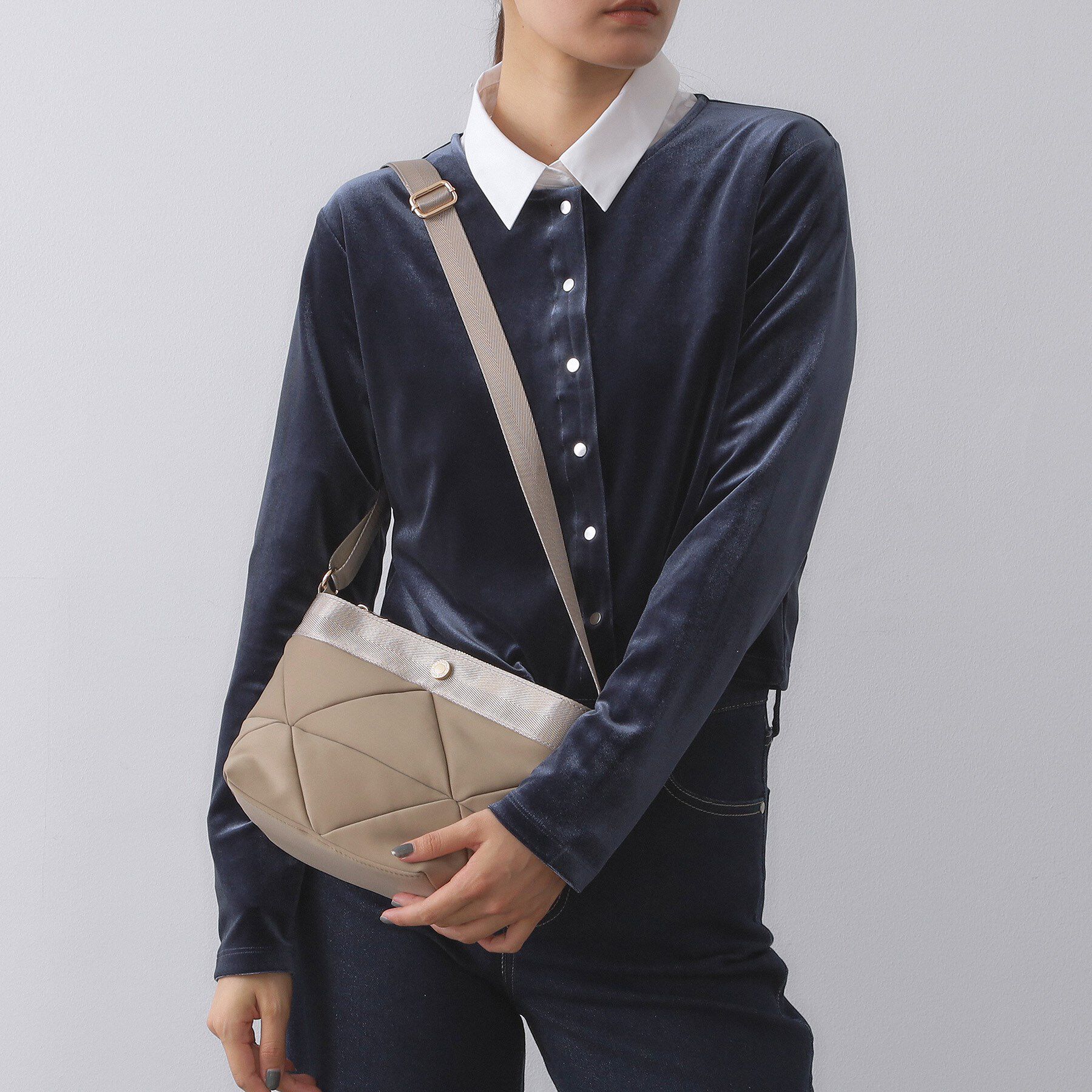 OPAQUE.CLIP「【軽量】トライアングルミニショルダーバッグ」|ショルダー・メッセンジャー|