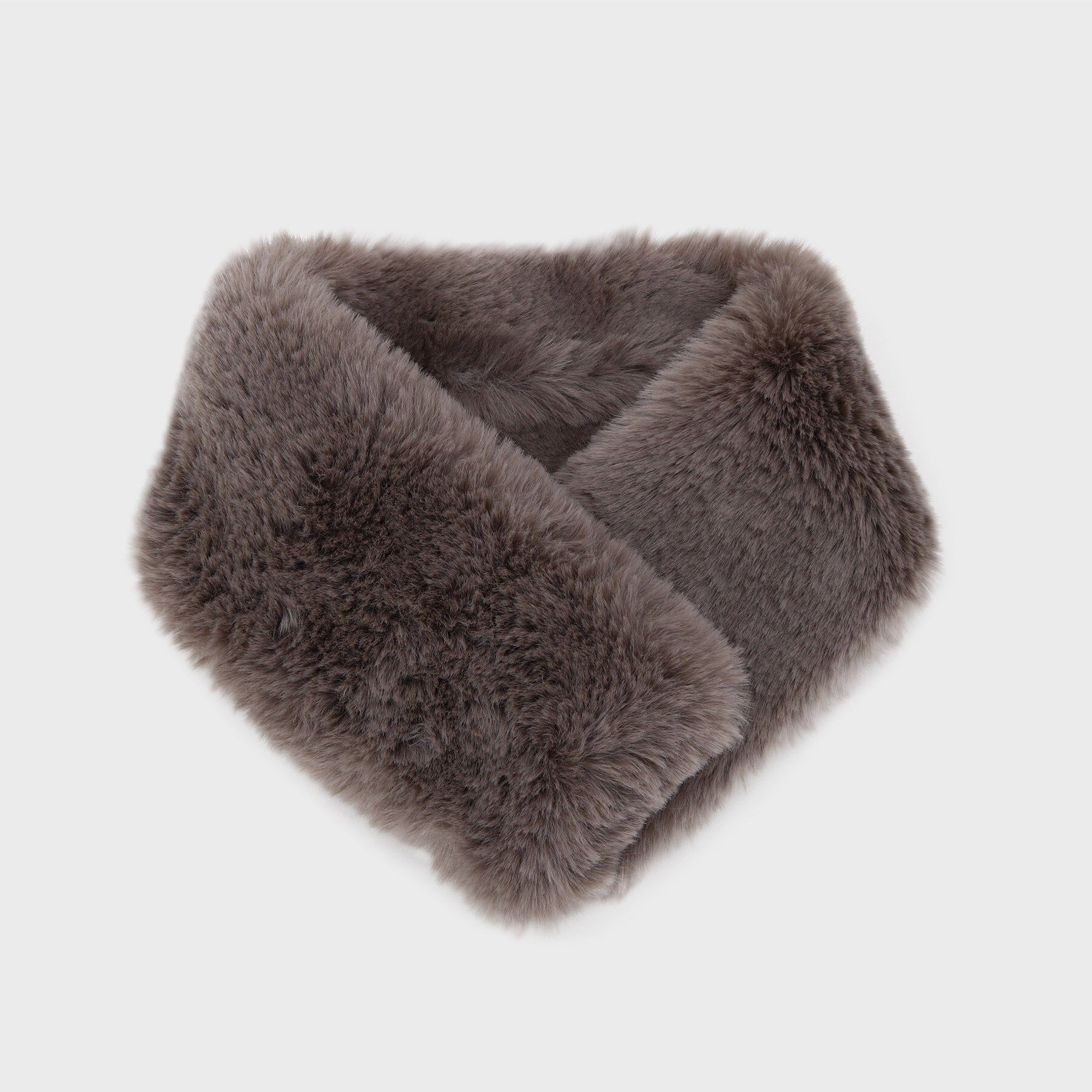 OPAQUE.CLIP「【マグネット仕様】フェイクファーミニティペット」|ストール|モカブラウン(042