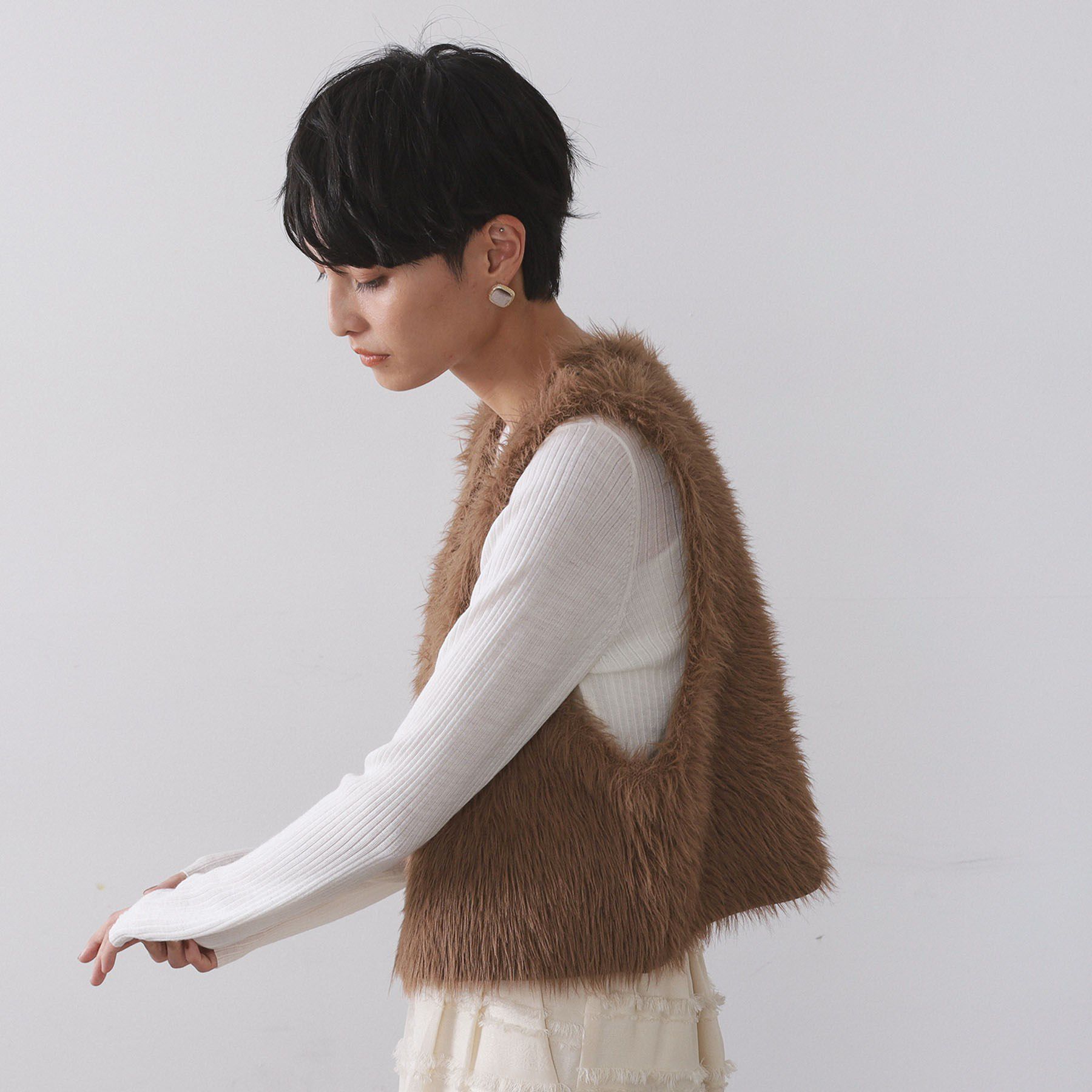 OPAQUE.CLIP「《andGIRL掲載》シャギーニット ショートベスト【洗濯機OK】」|ベスト・ジレ|