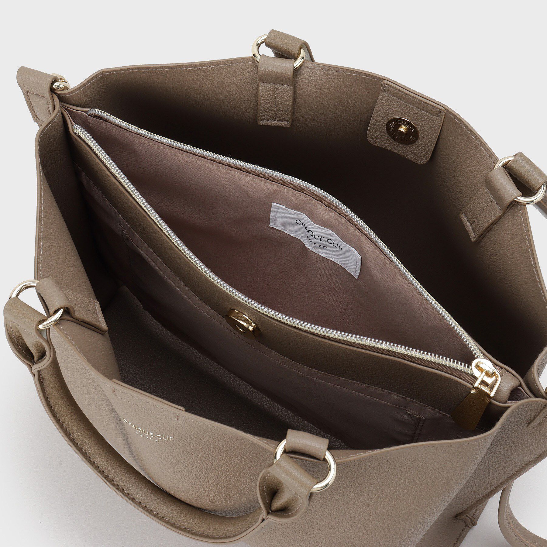 OPAQUE.CLIP「【2WAY/人間工学】ソフトシュリンク合皮ミドルサイズトートバッグ」|トートバッグ|