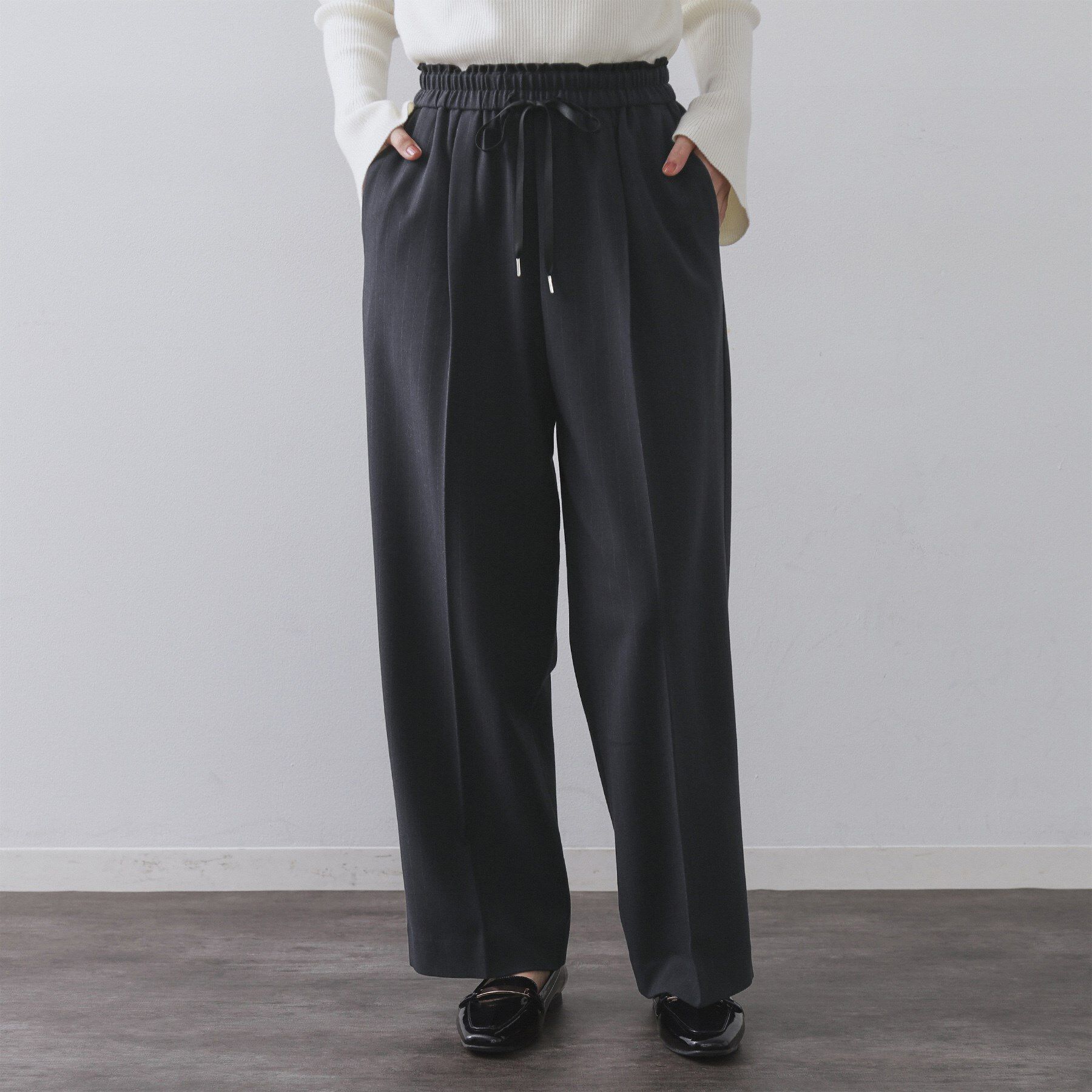 OPAQUE.CLIP「ピンストライプイージーワイドパンツ【吸湿発熱/ストレッチ/洗濯機OK】」|その他|